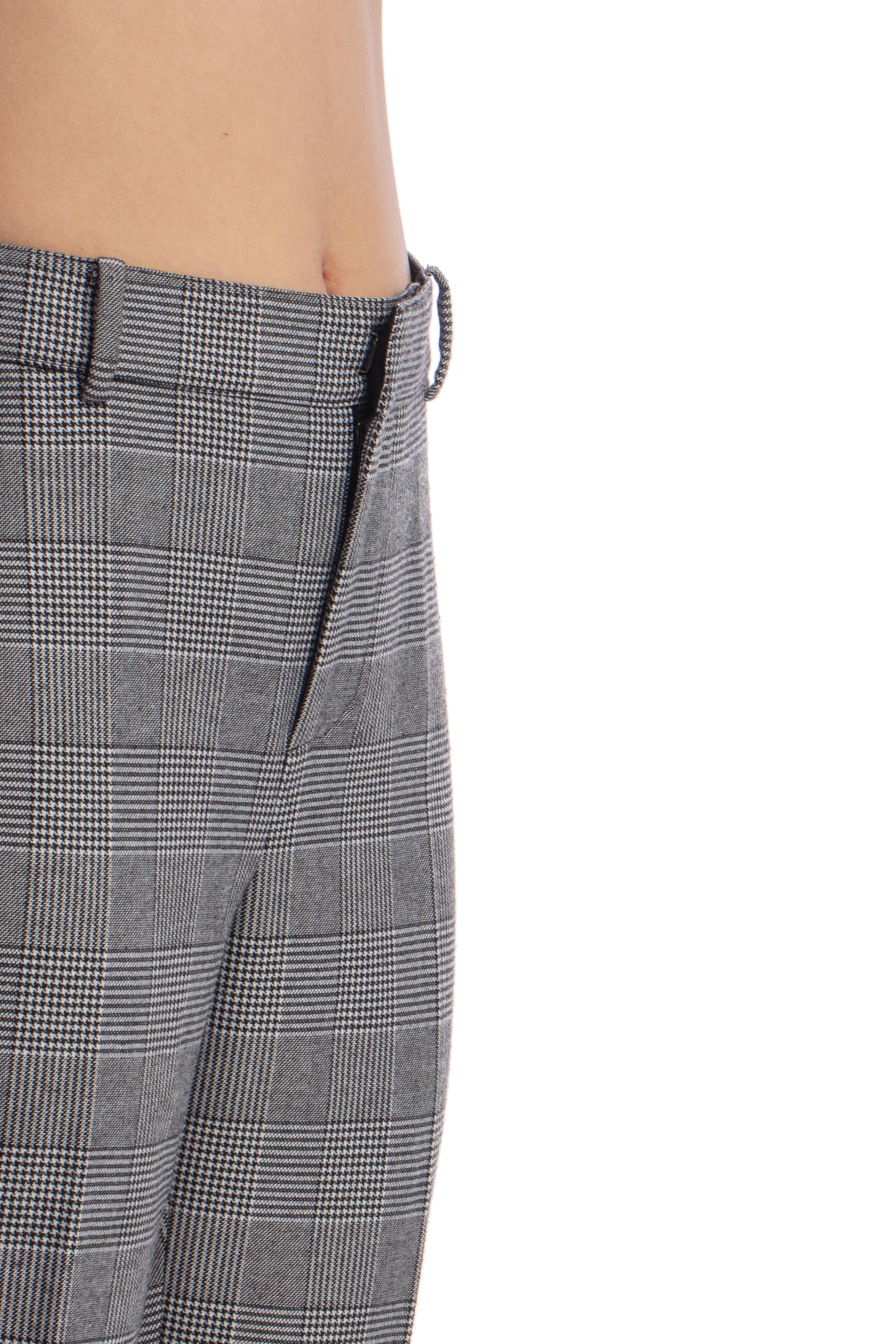 Rebecca Minkoff, Talla 4