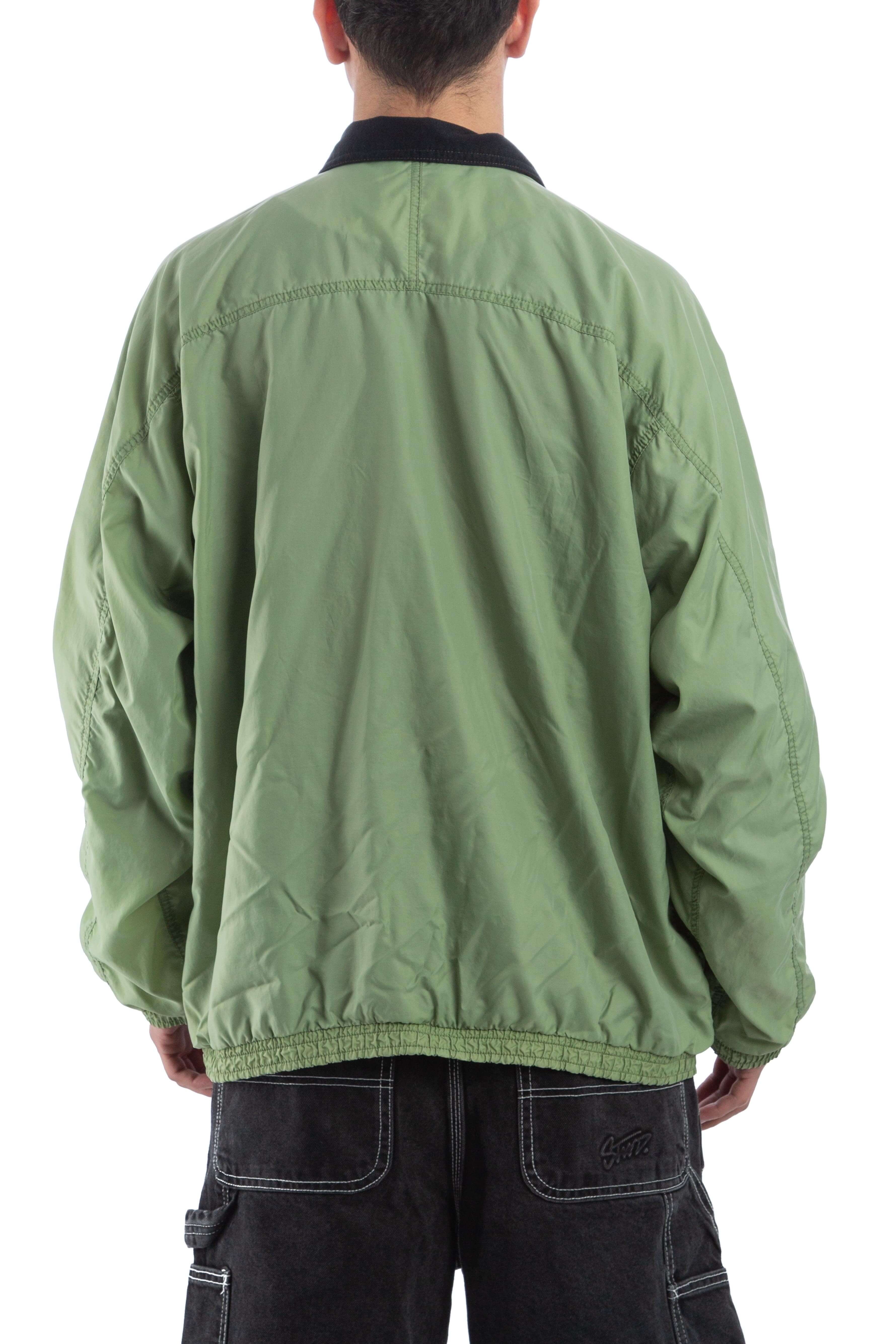 Nike, Talla L