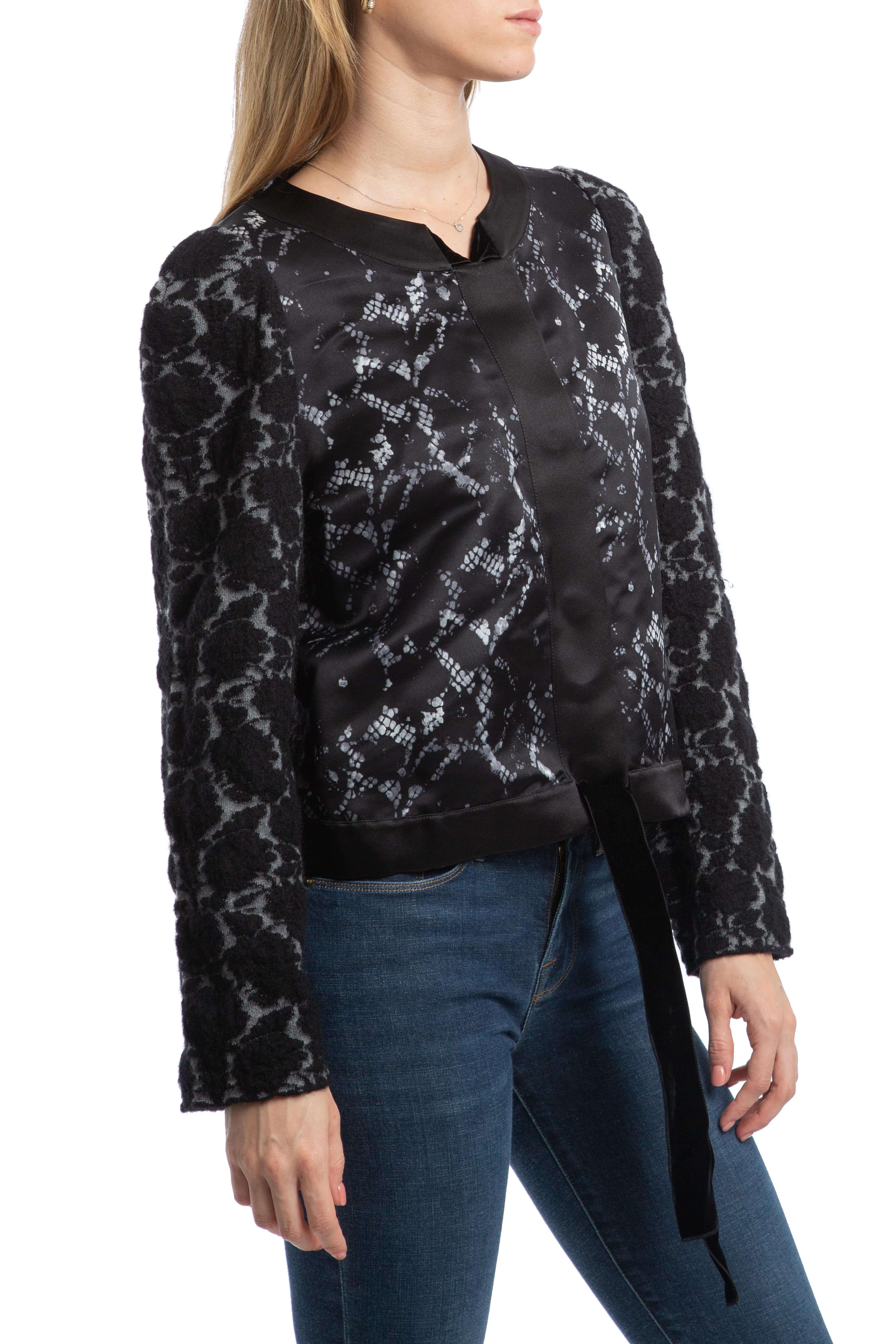 Louis Vuitton, Talla L