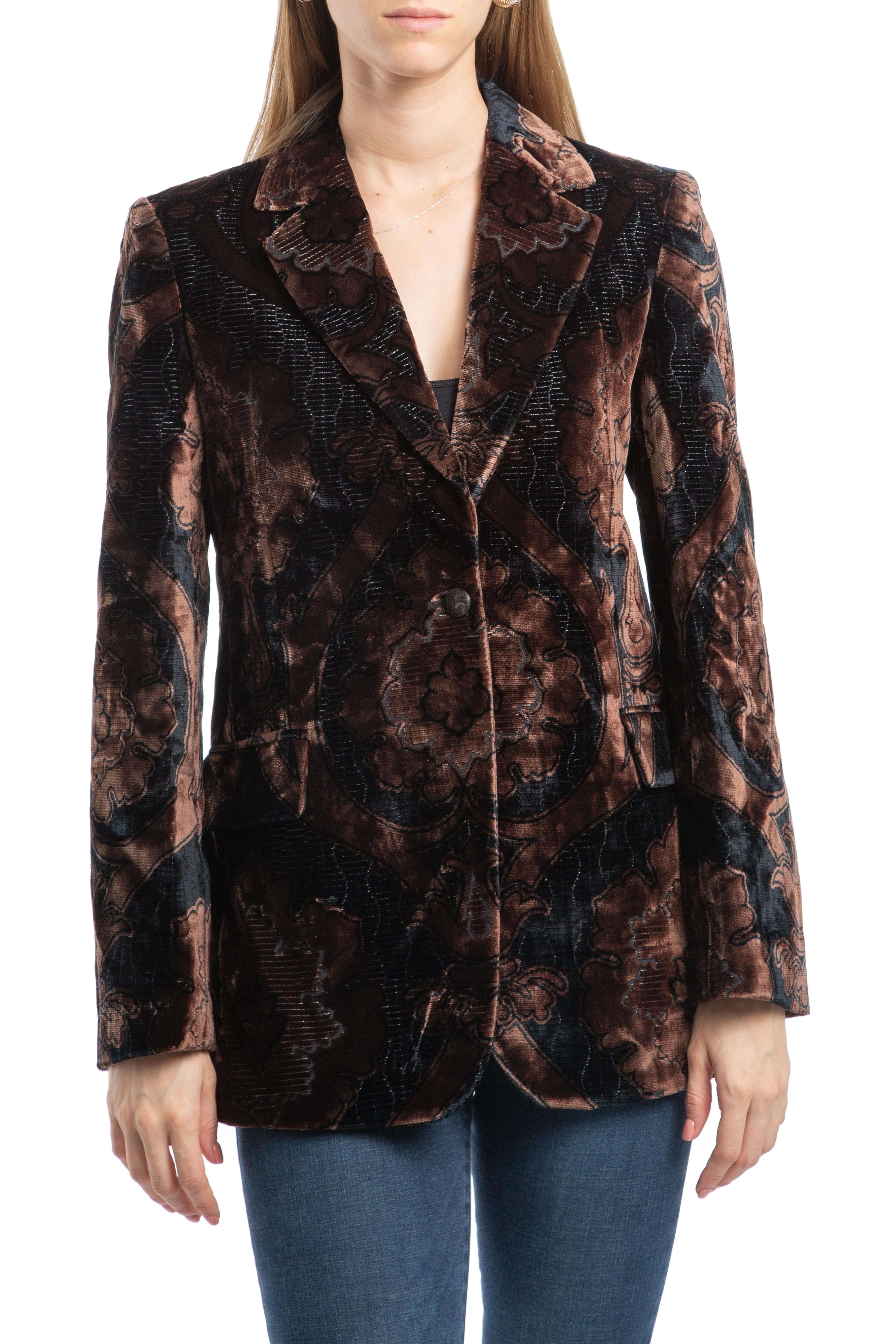 Gucci, Talla L