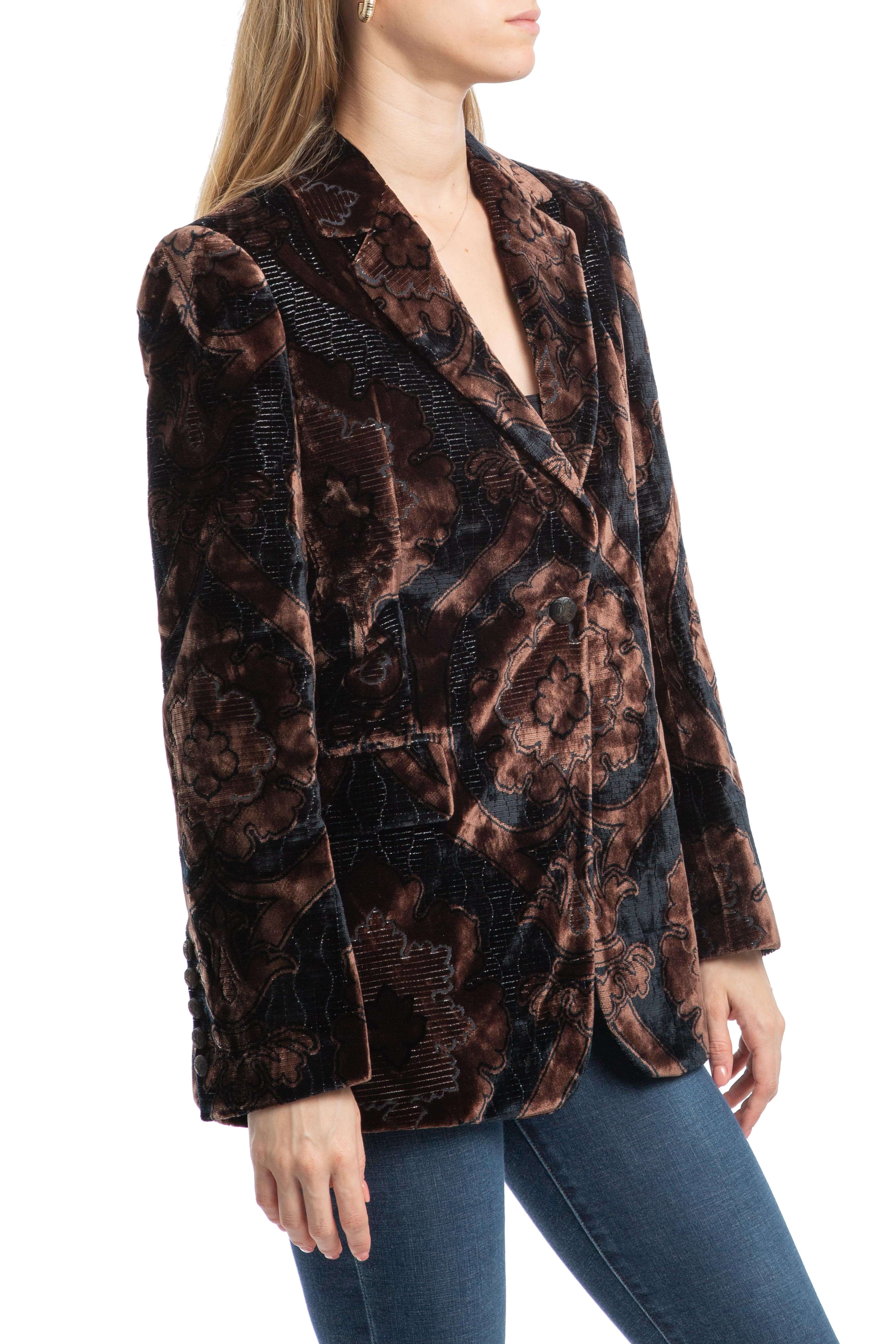 Gucci, Talla L