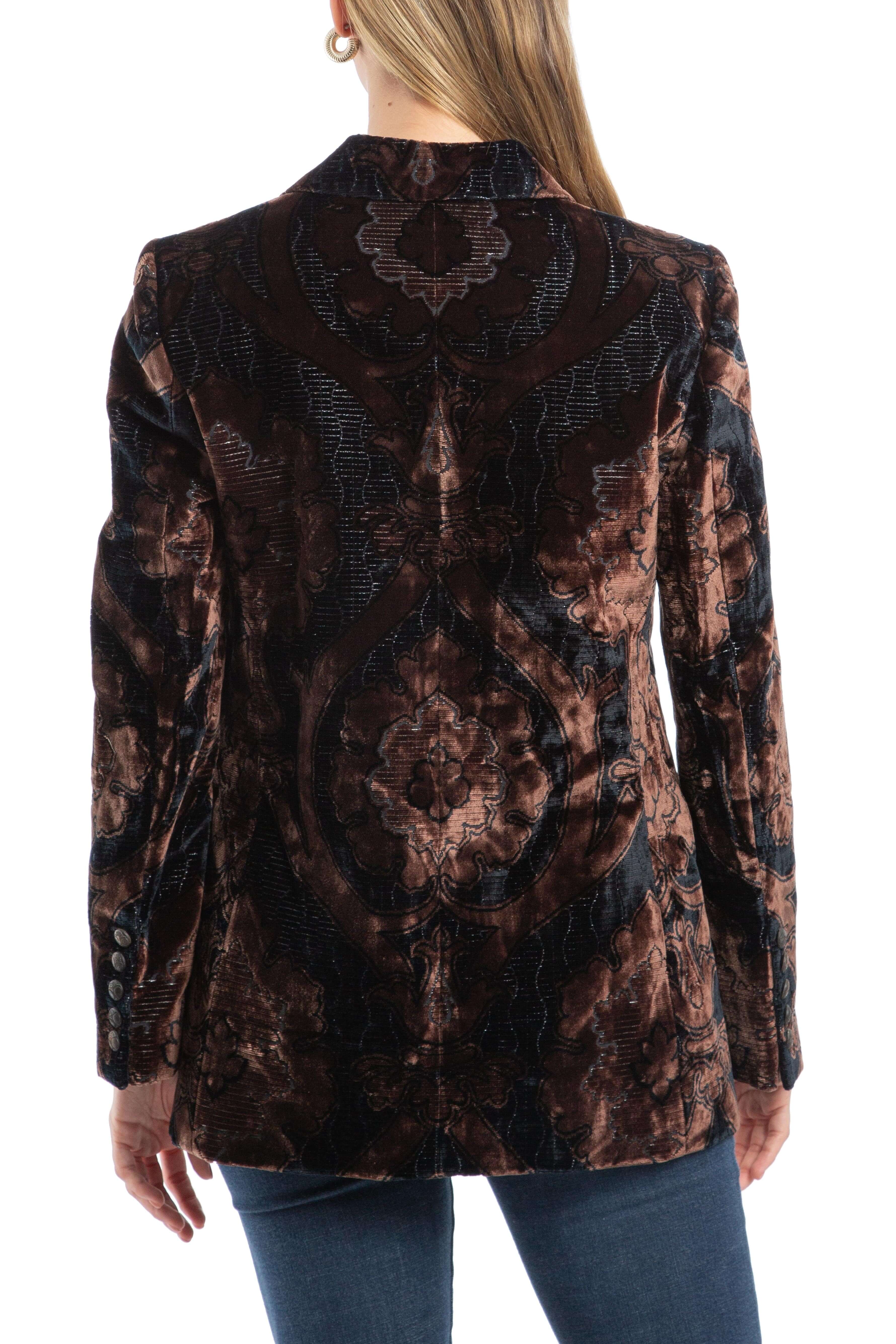 Gucci, Talla L