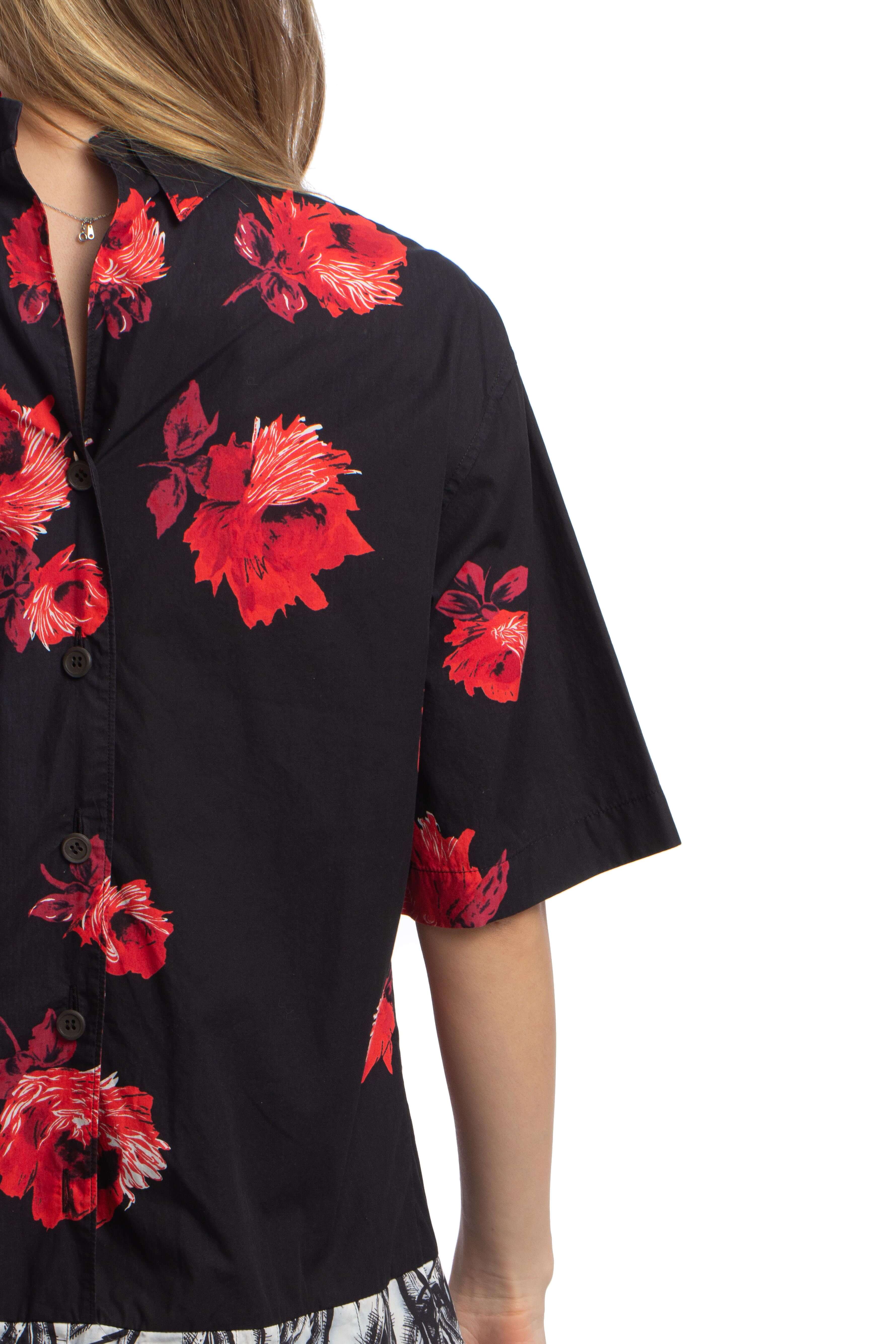 Prada, Talla M