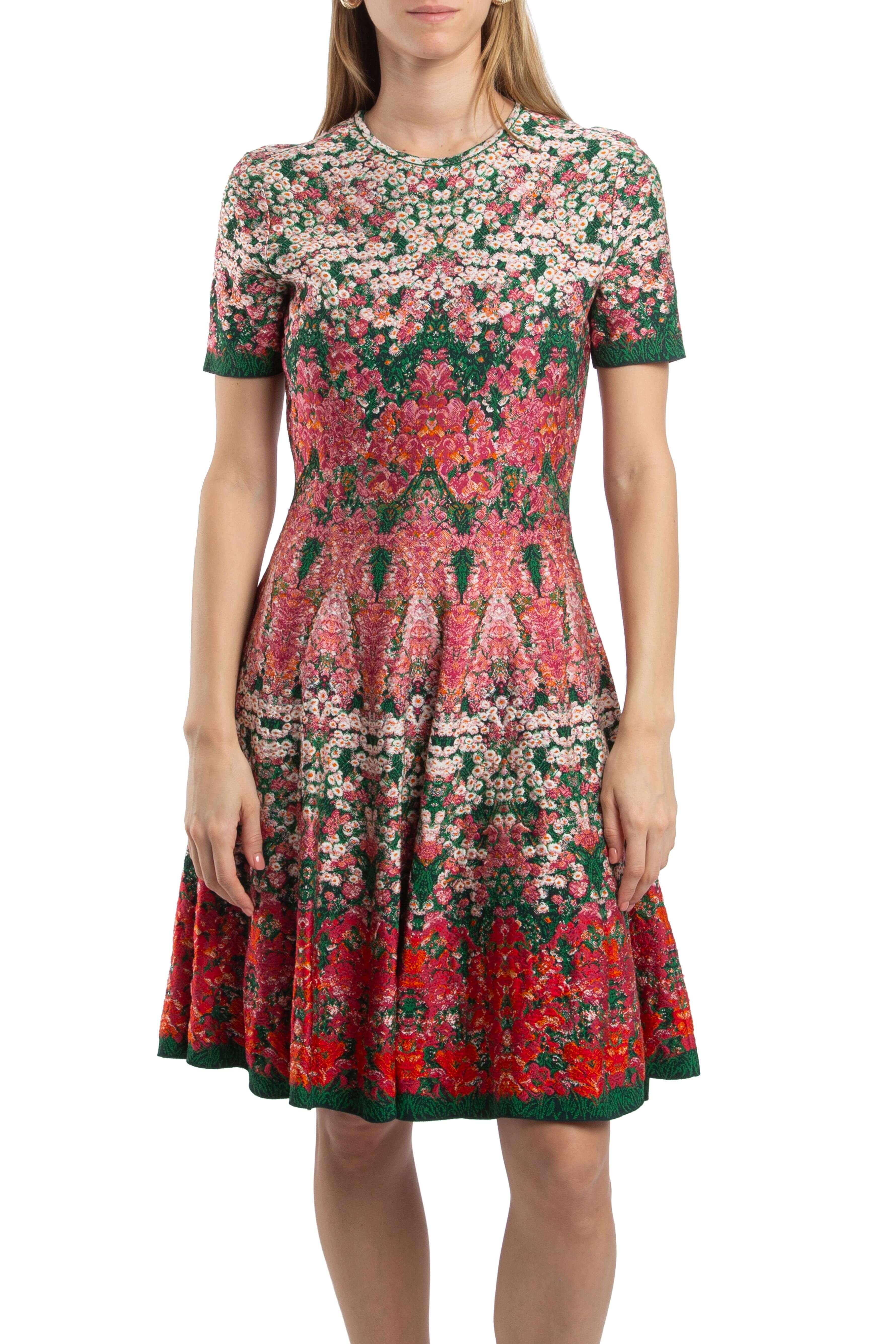 Alexander McQueen, Talla M
