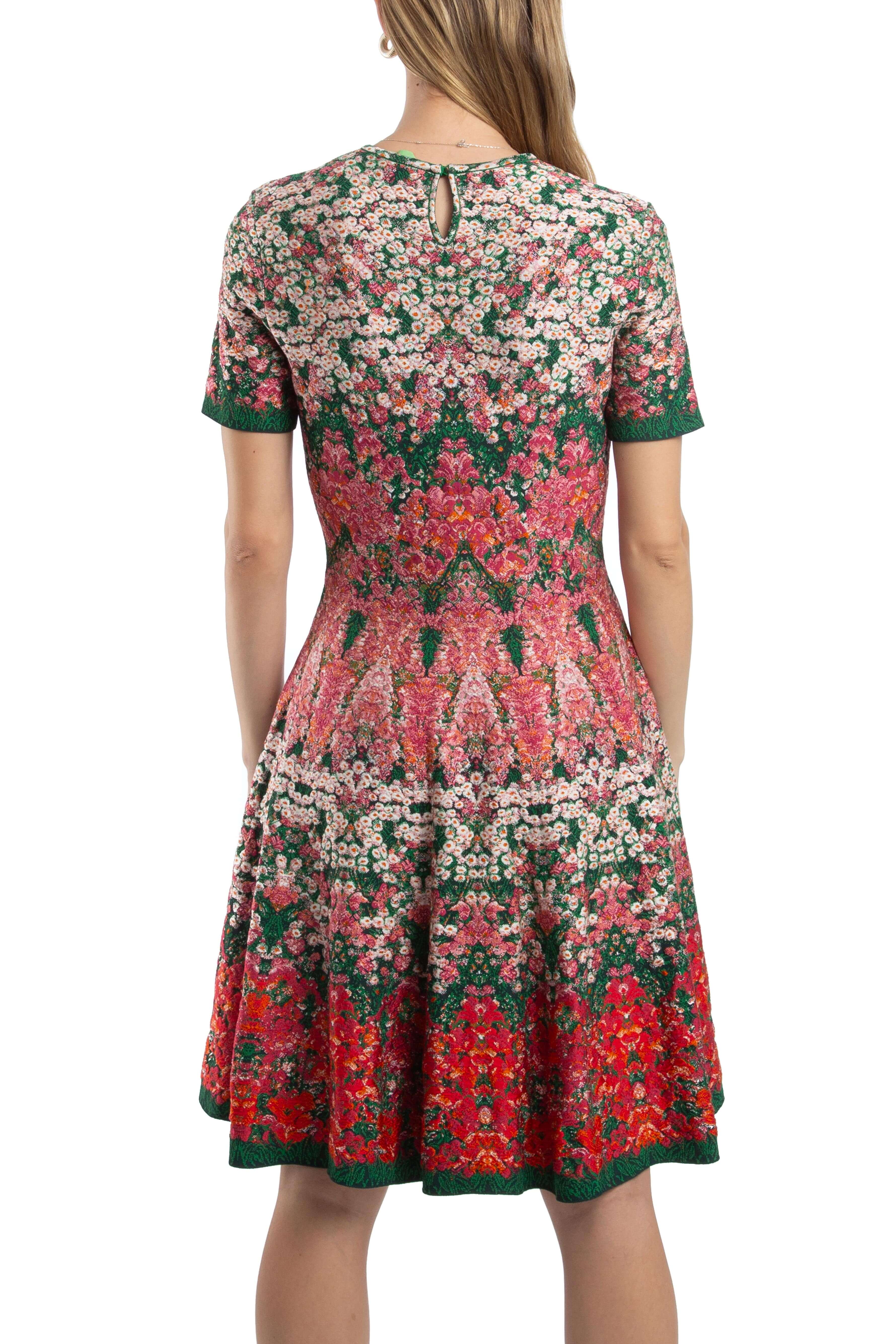 Alexander McQueen, Talla M