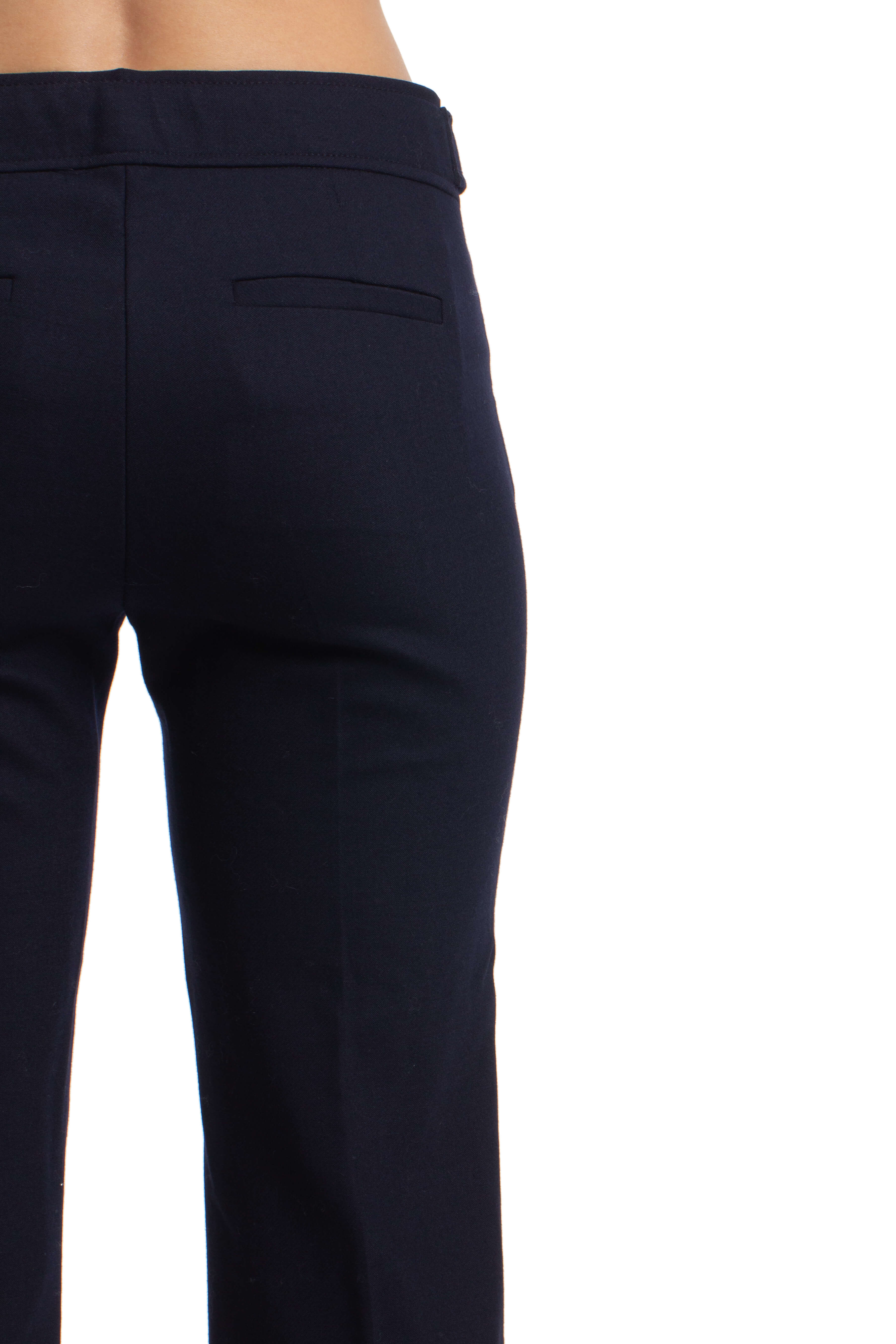 J. Crew, Talla 2