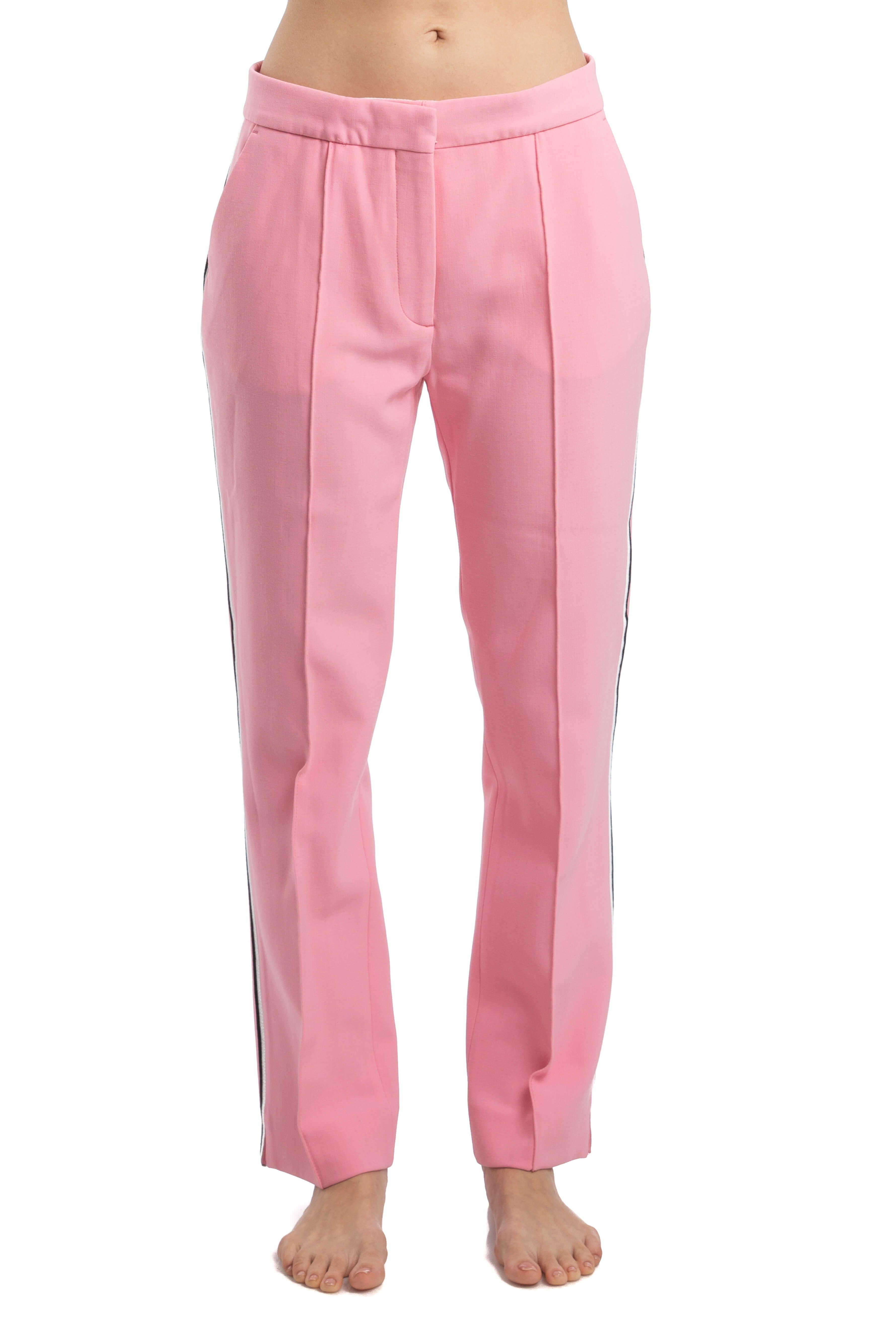 Victoria Beckham, Talla 4