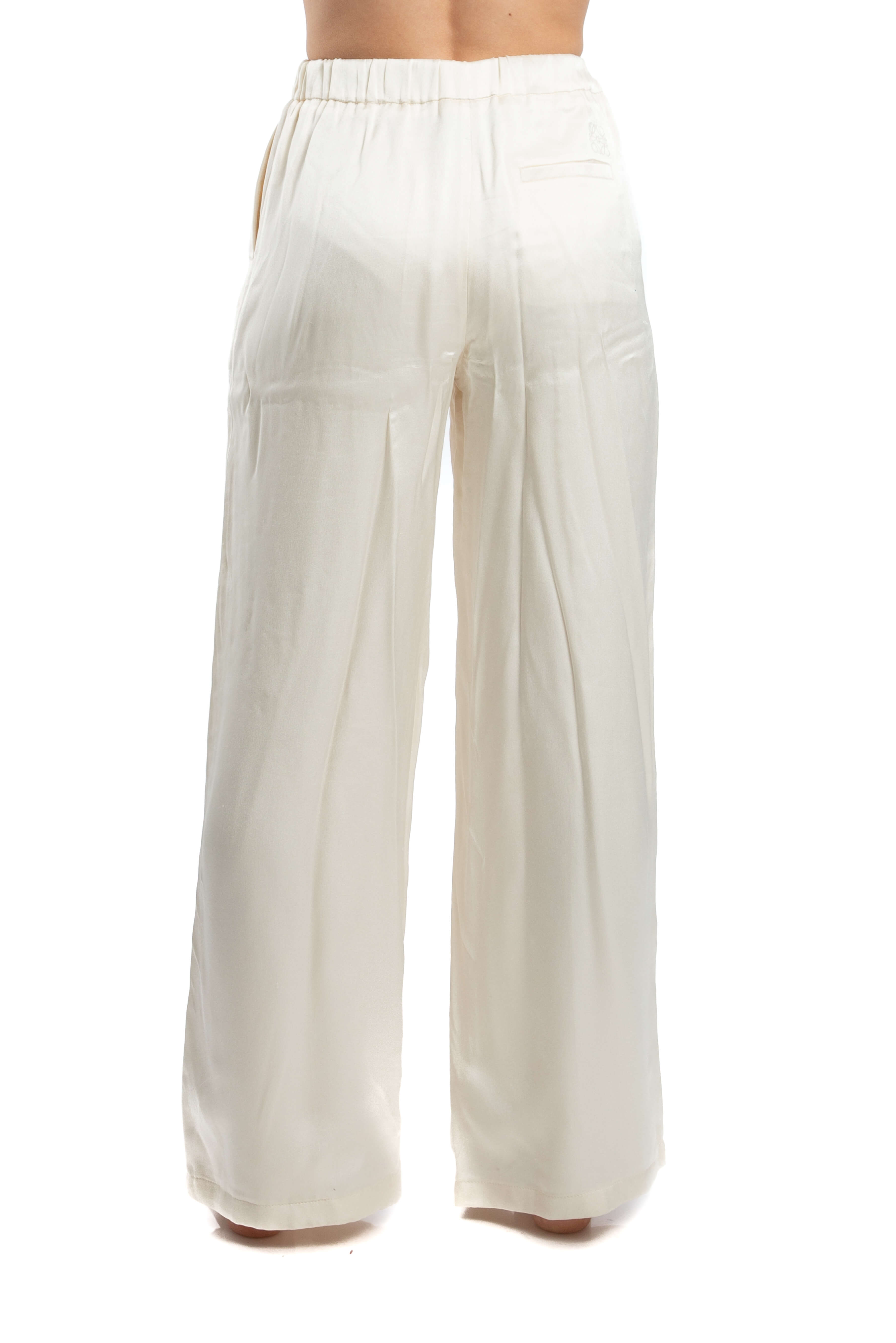 Loewe, Talla XS