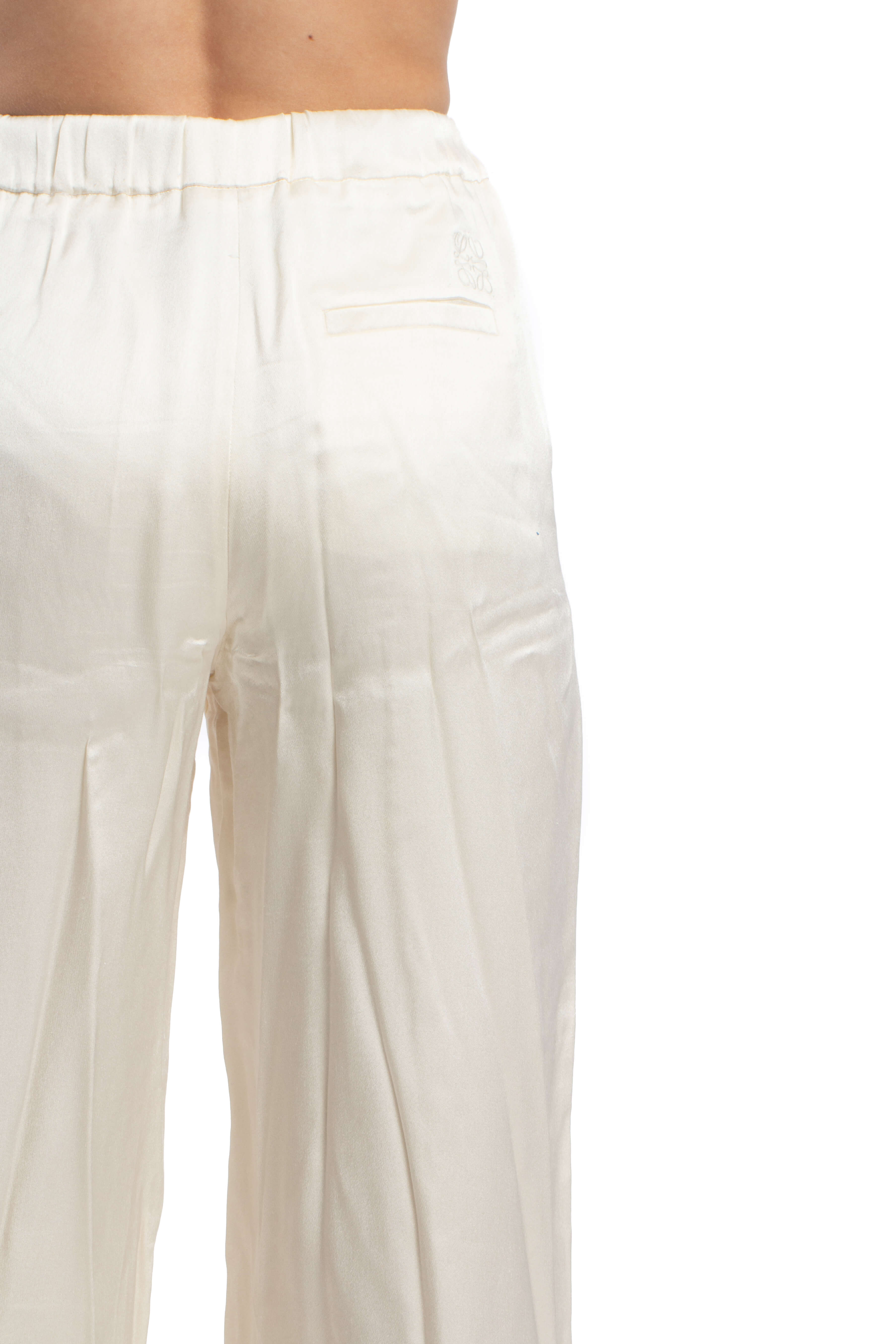 Loewe, Talla XS