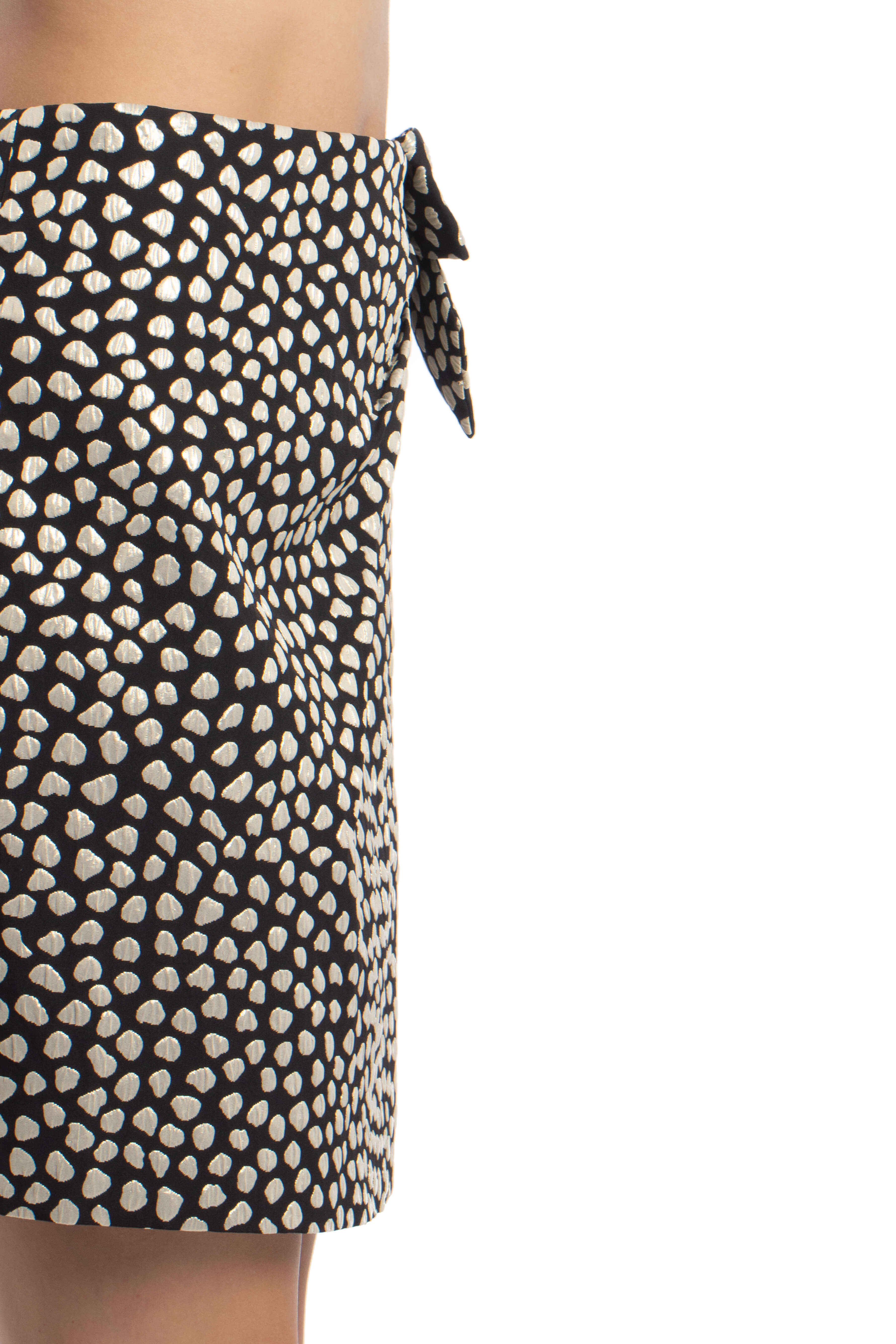 J. Crew, Talla 4