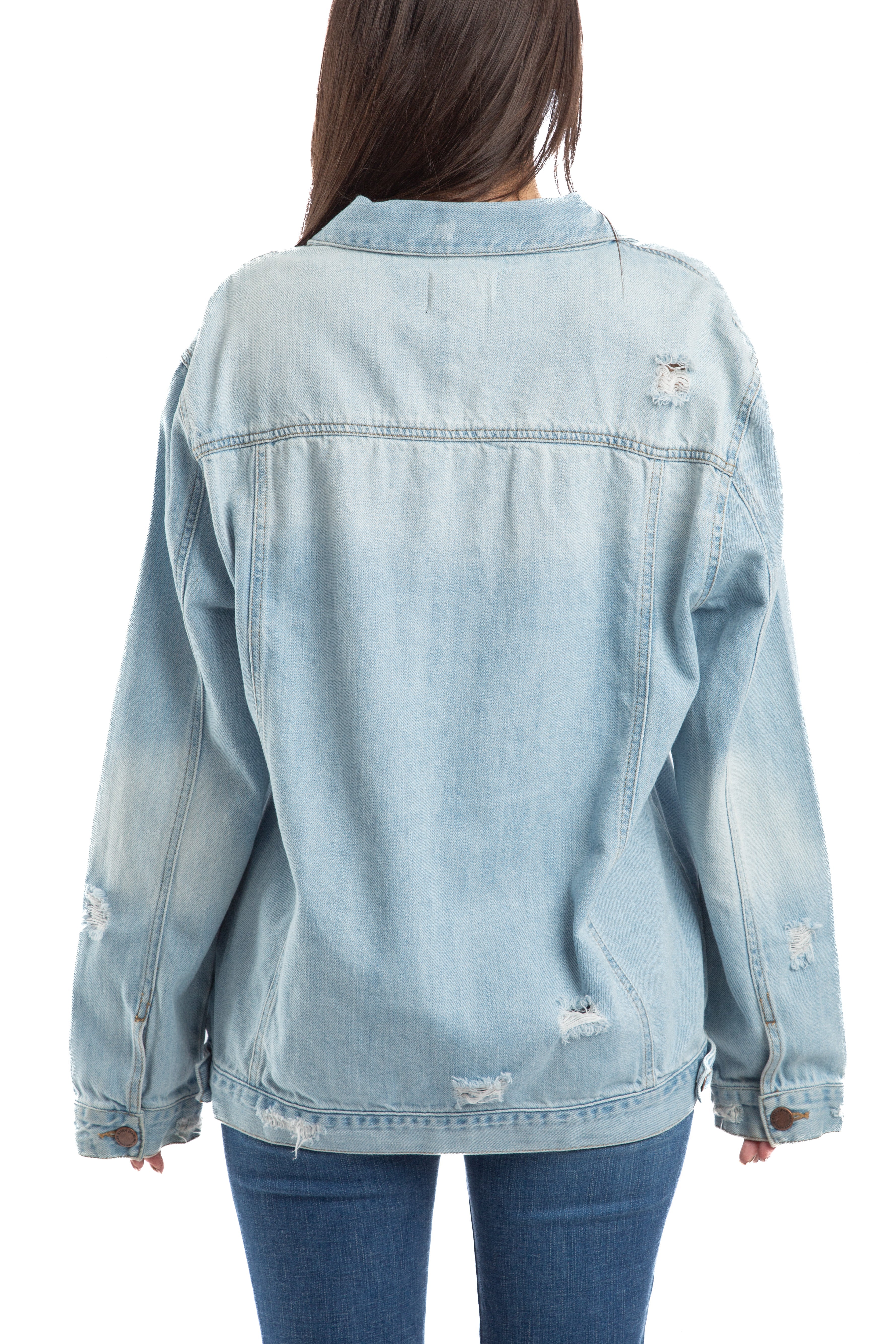 Risen, Talla L