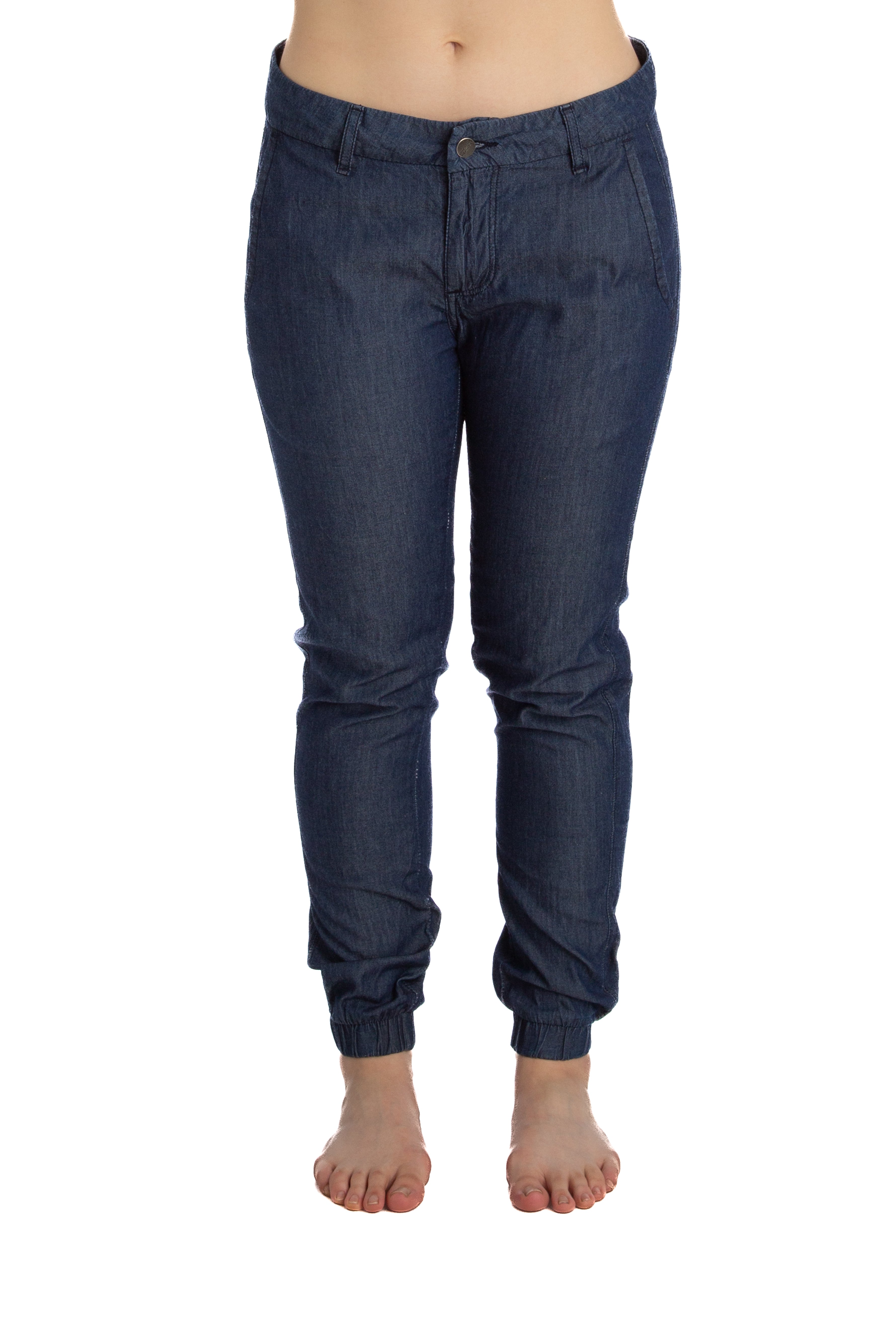 Kenneth Cole Reaction, Talla 4