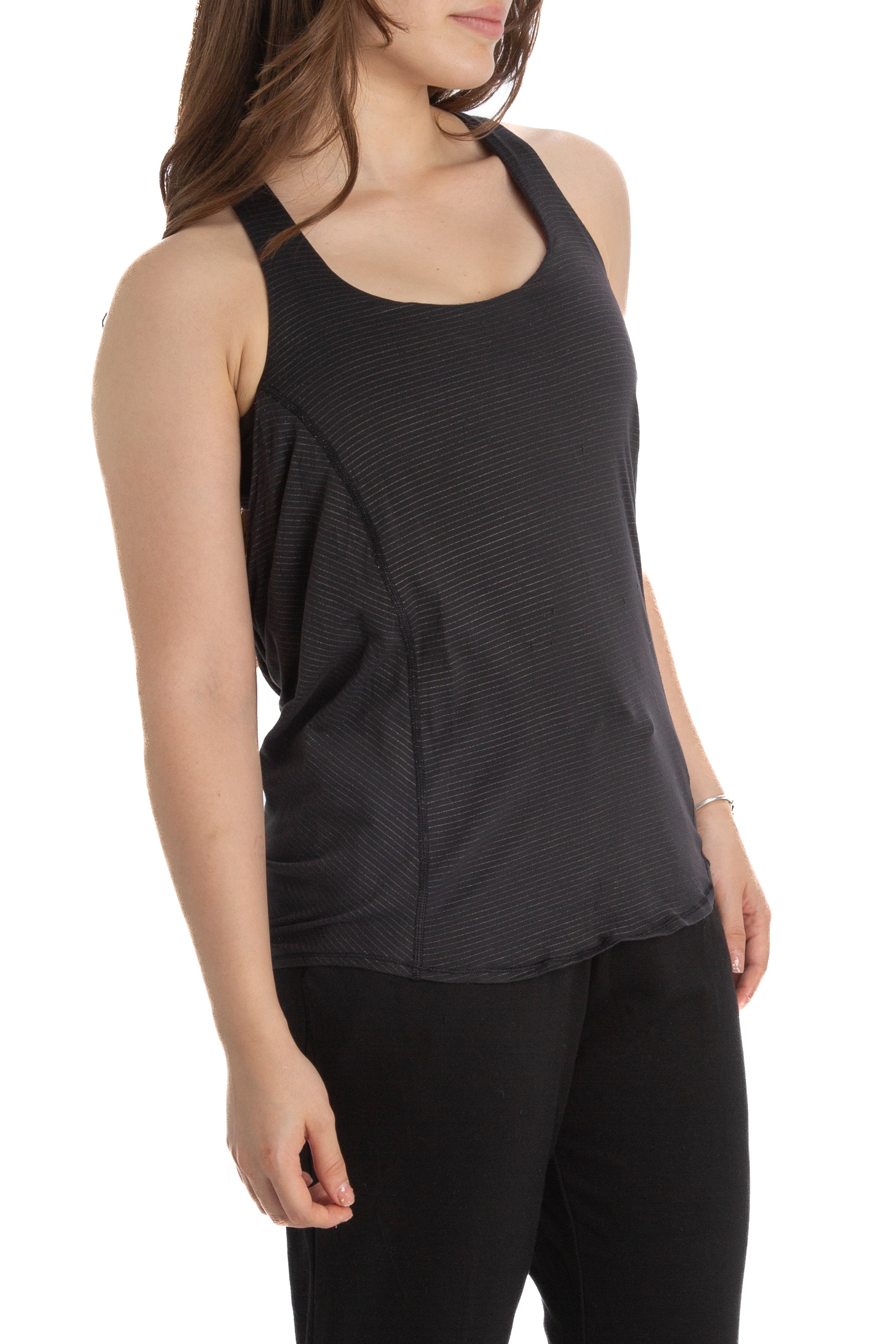 Lululemon, Talla 6