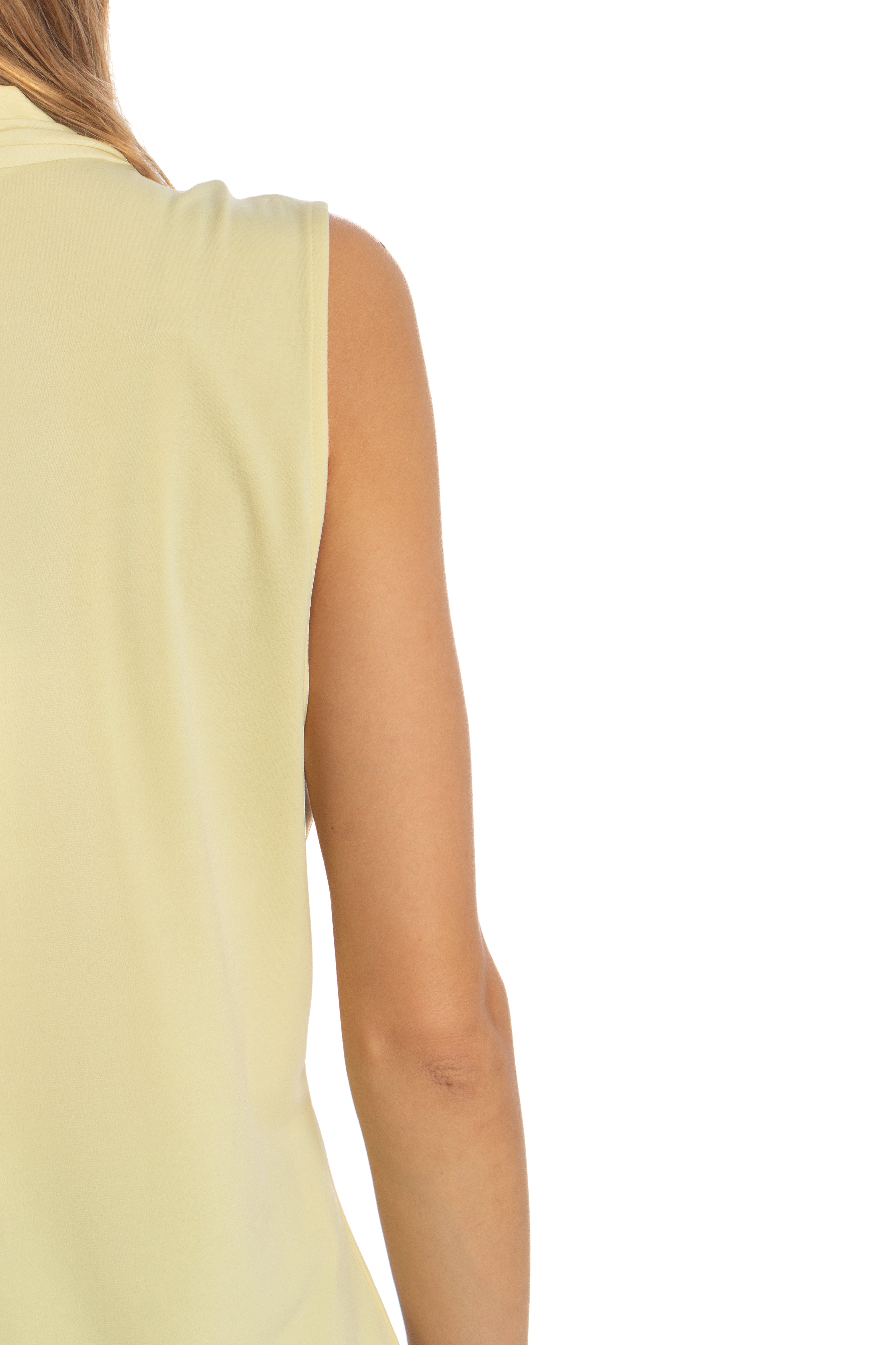 Calvin Klein, Talla M