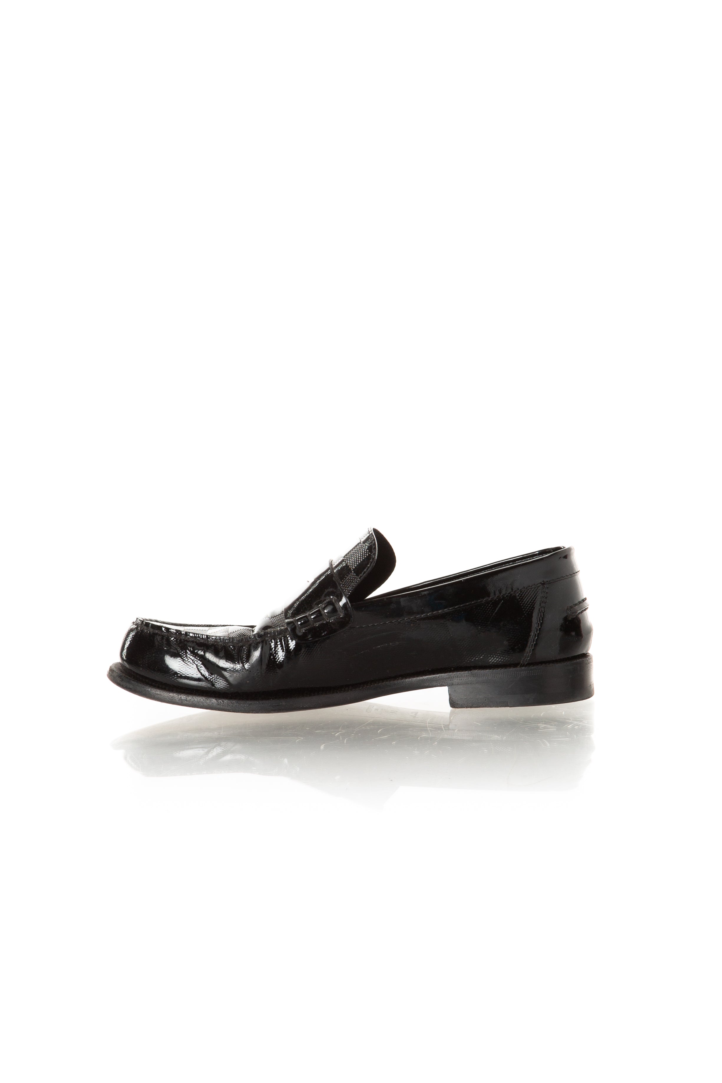 Louis Vuitton, Talla 9