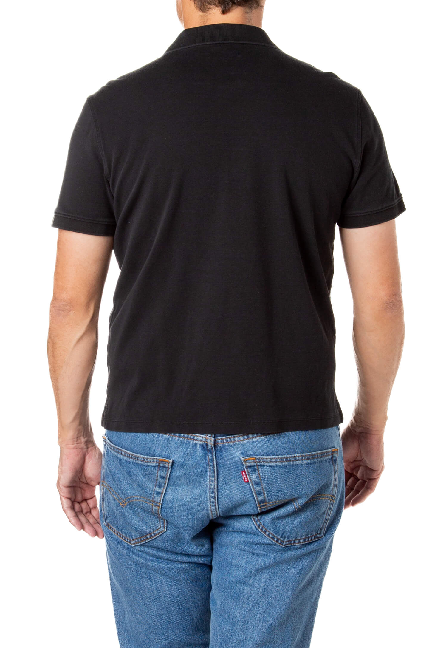 Calvin Klein, Talla M