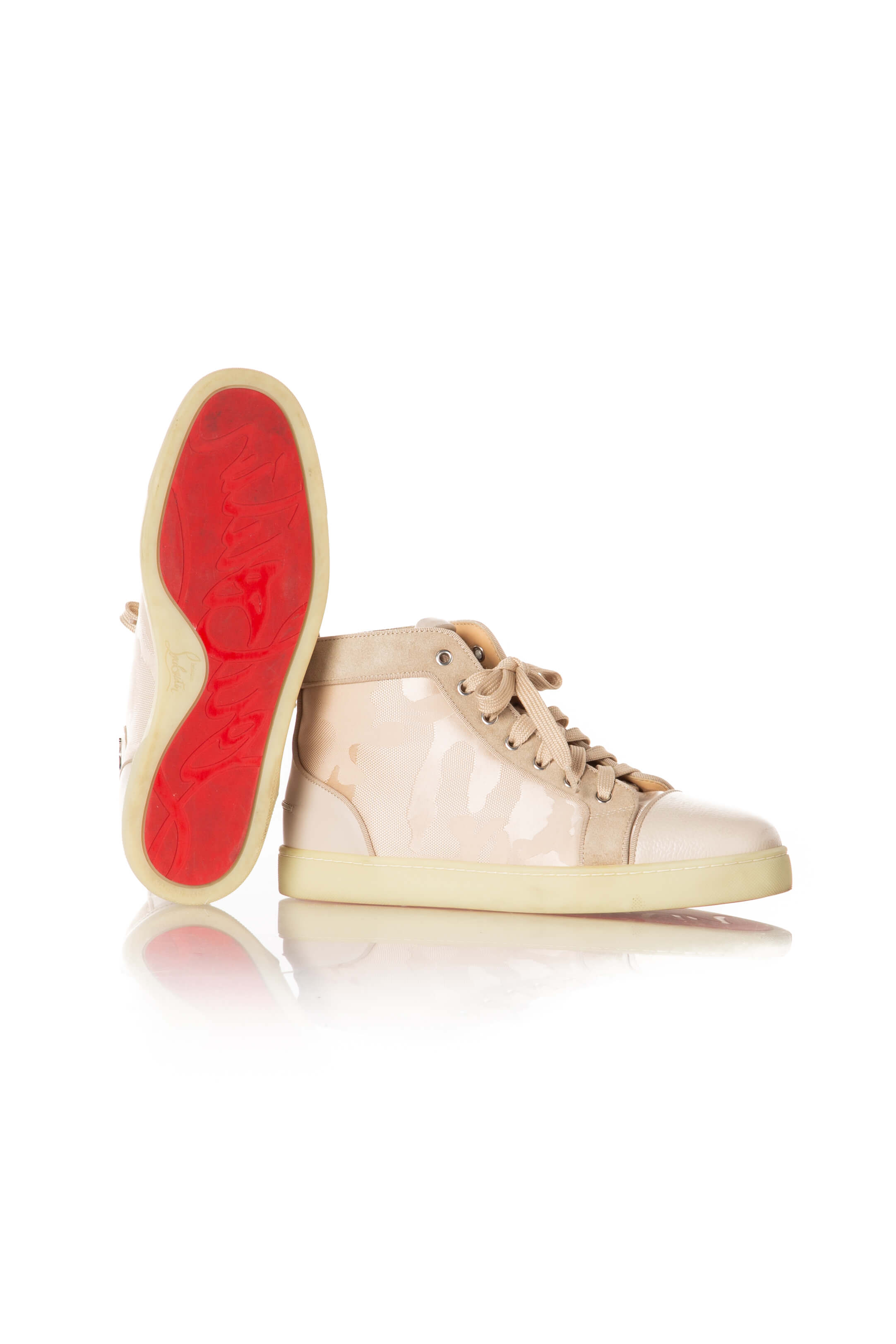 Christian Louboutin, Talla 9