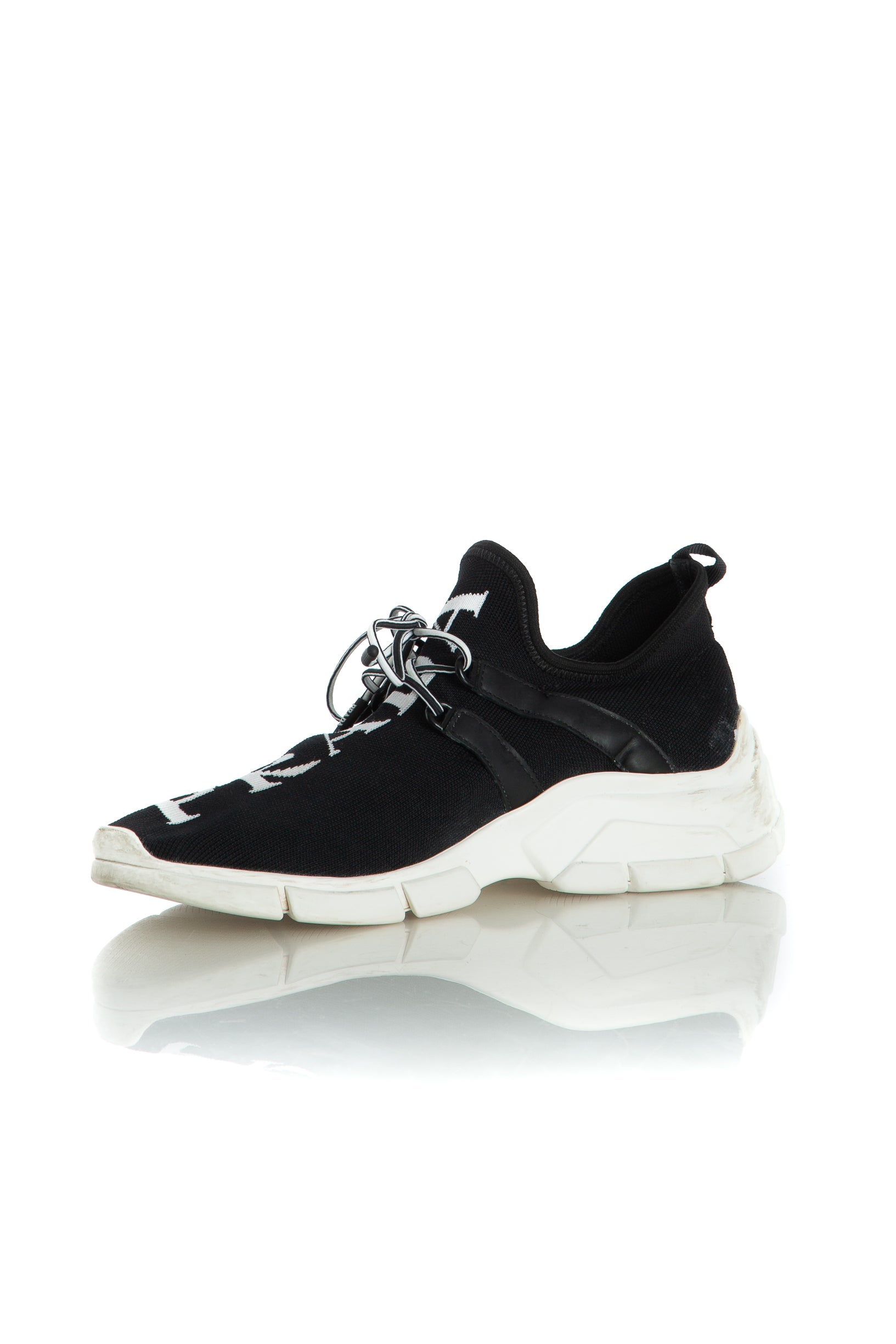 Prada, 9.5 USA
