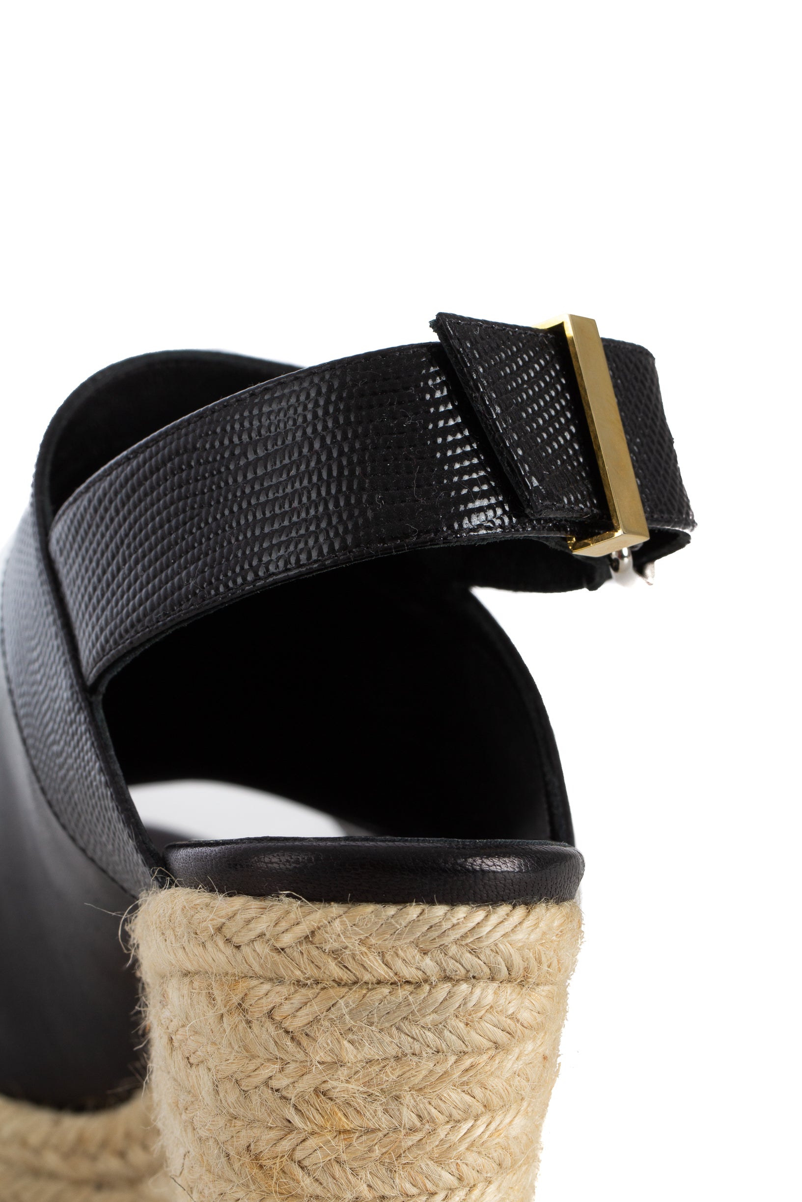 Balenciaga, Talla 9