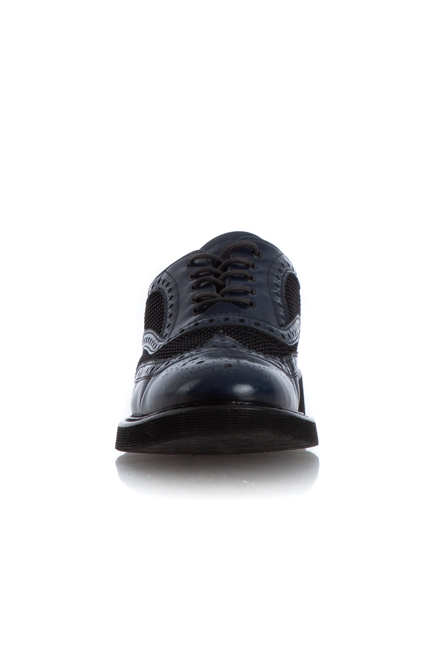 Emporio Armani, 8 USA