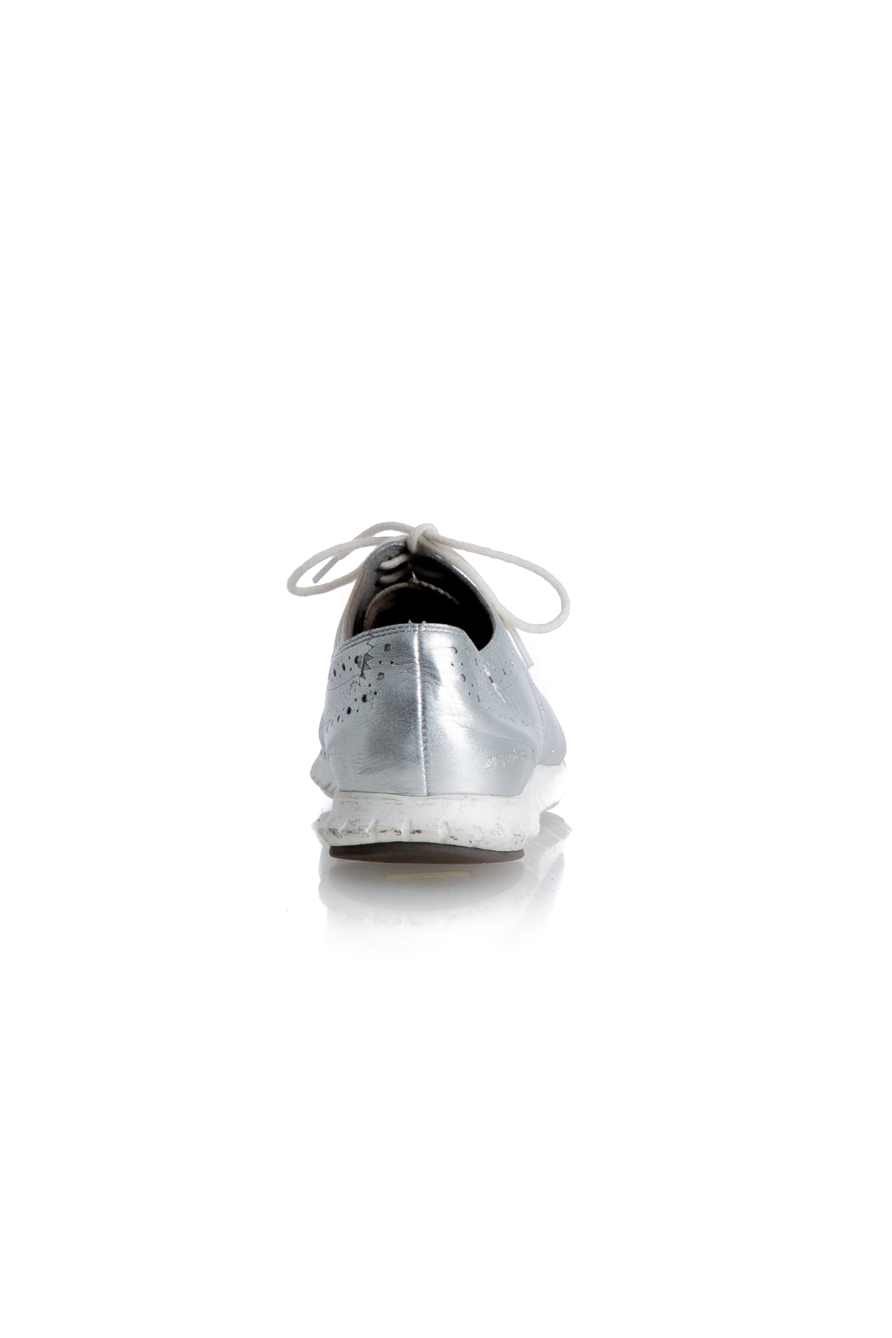 Cole Haan, 8 USA