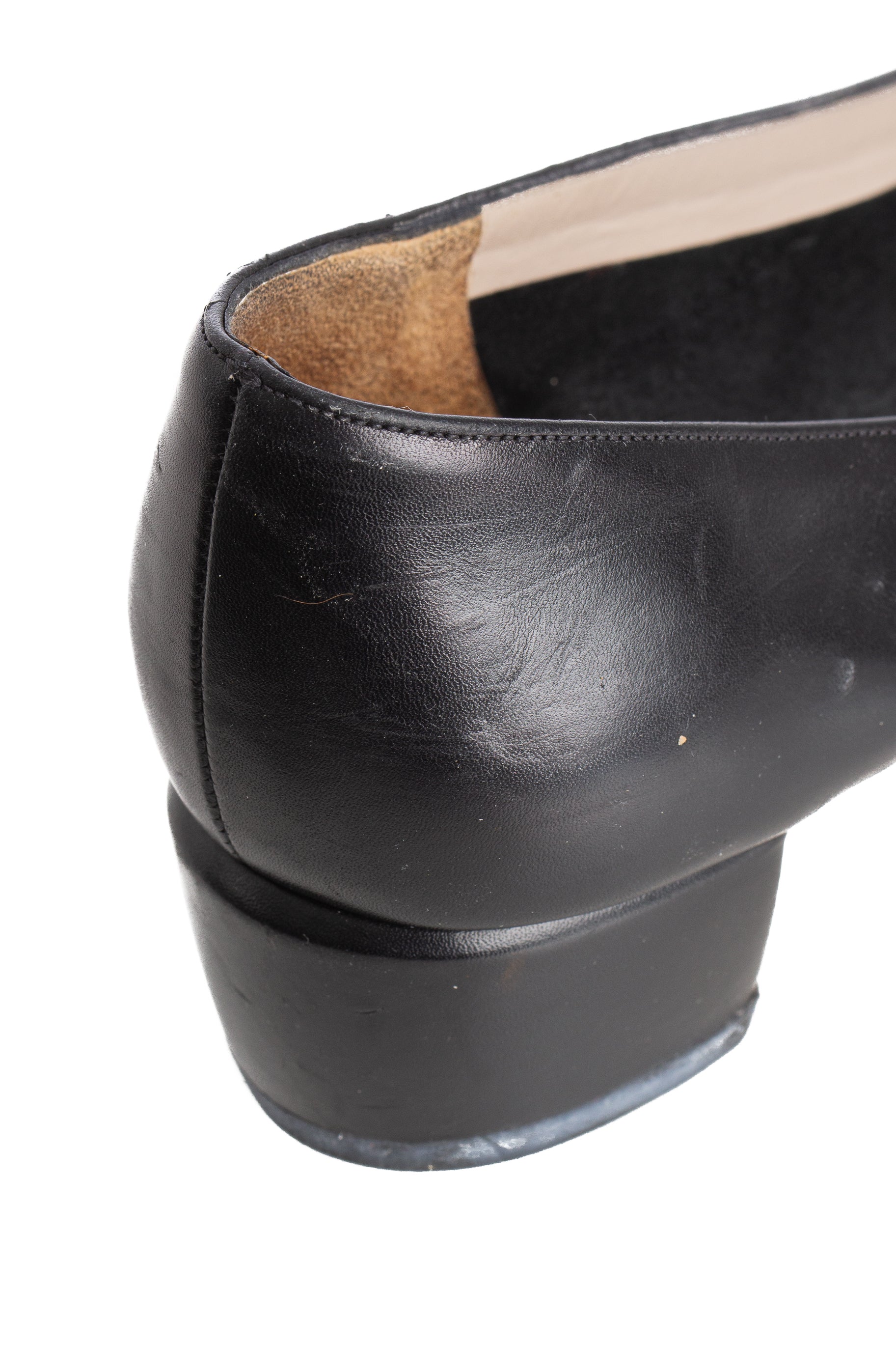 Salvatore Ferragamo, 8 USA