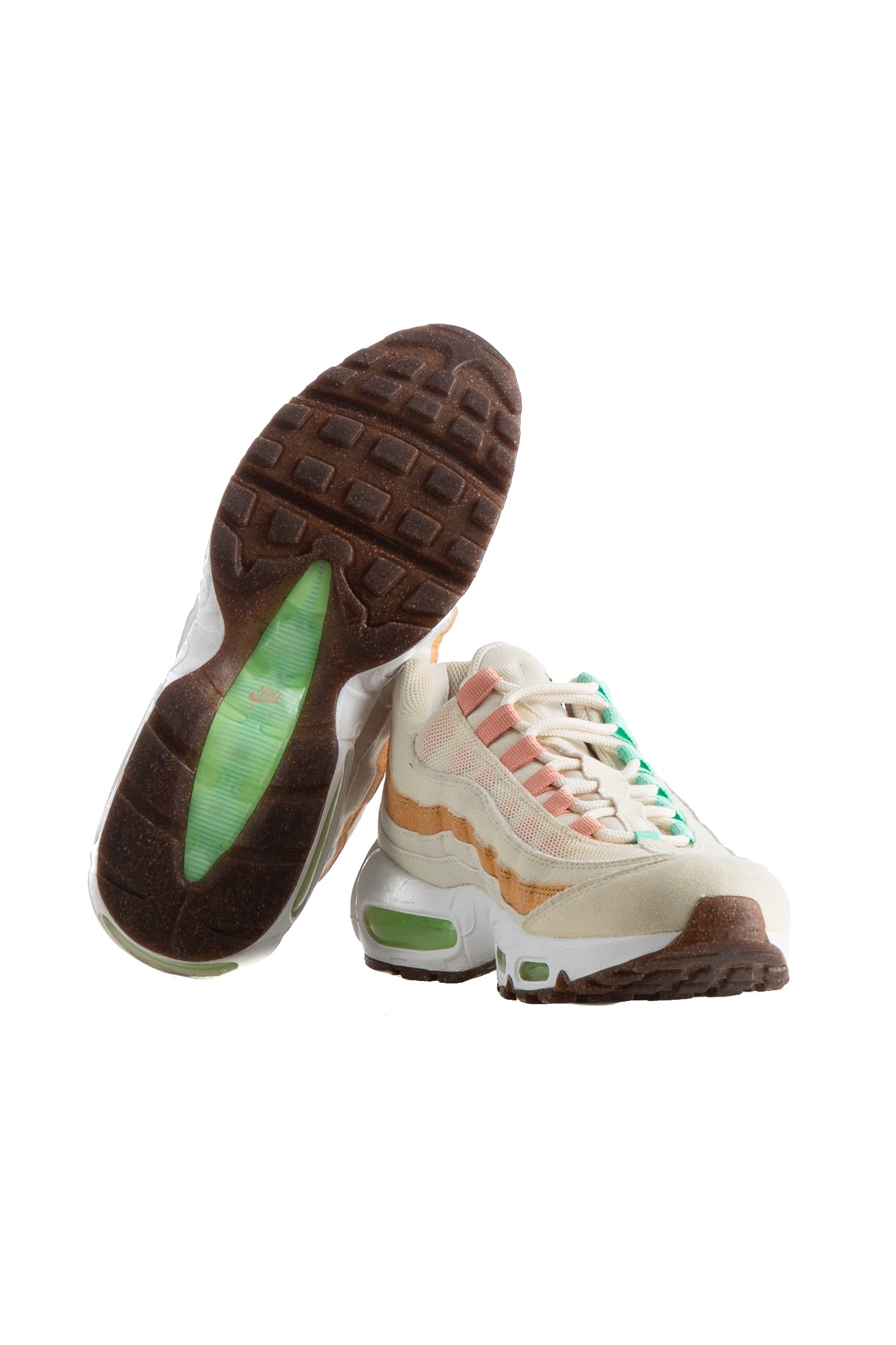 Nike, 8 USA