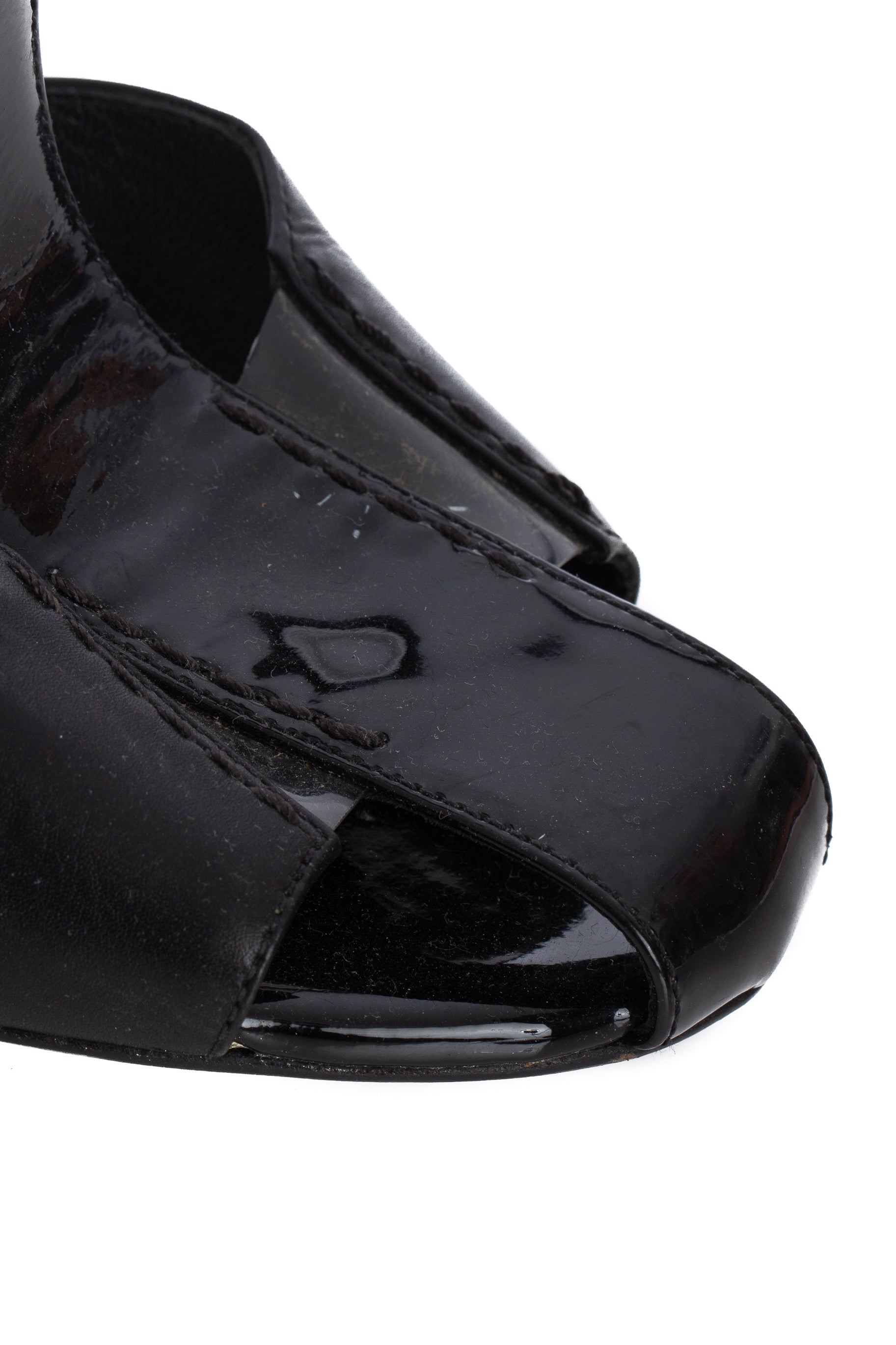 Louis Vuitton, 8 USA