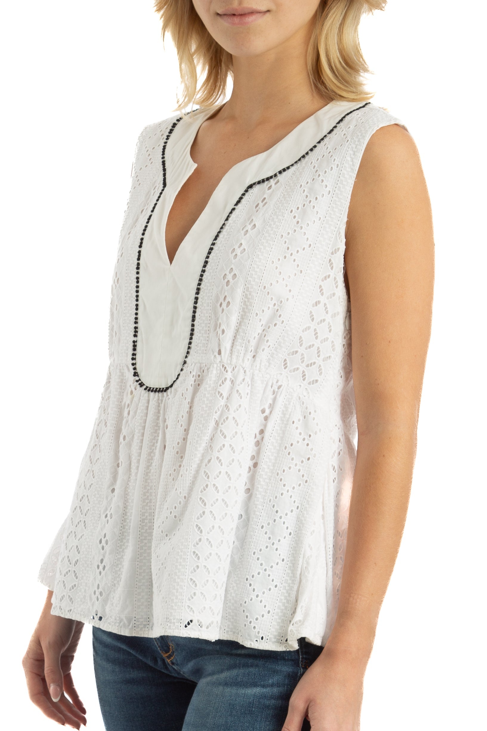 Adolfo Dominguez, Talla 44