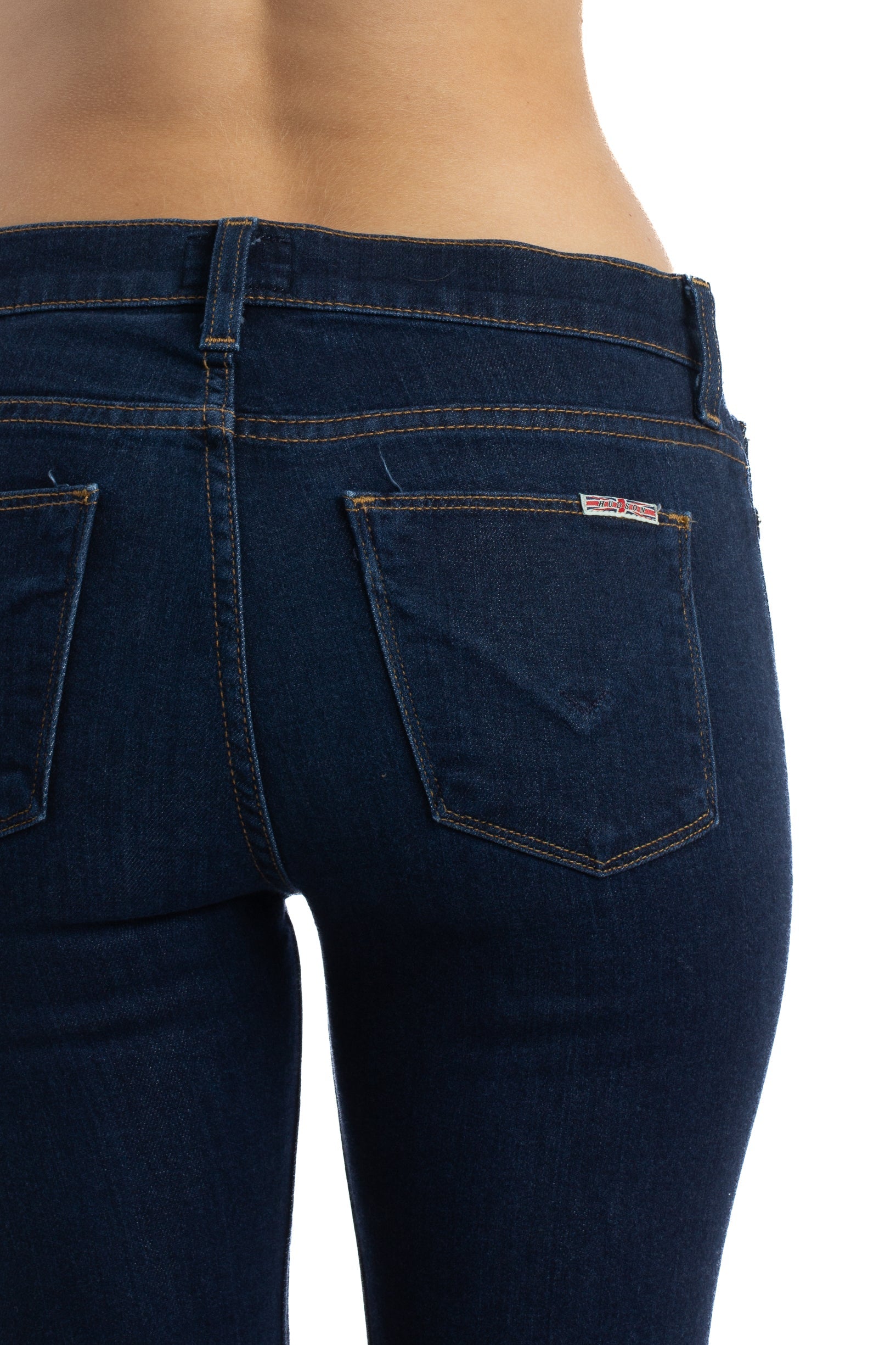 Hudson, Talla 27
