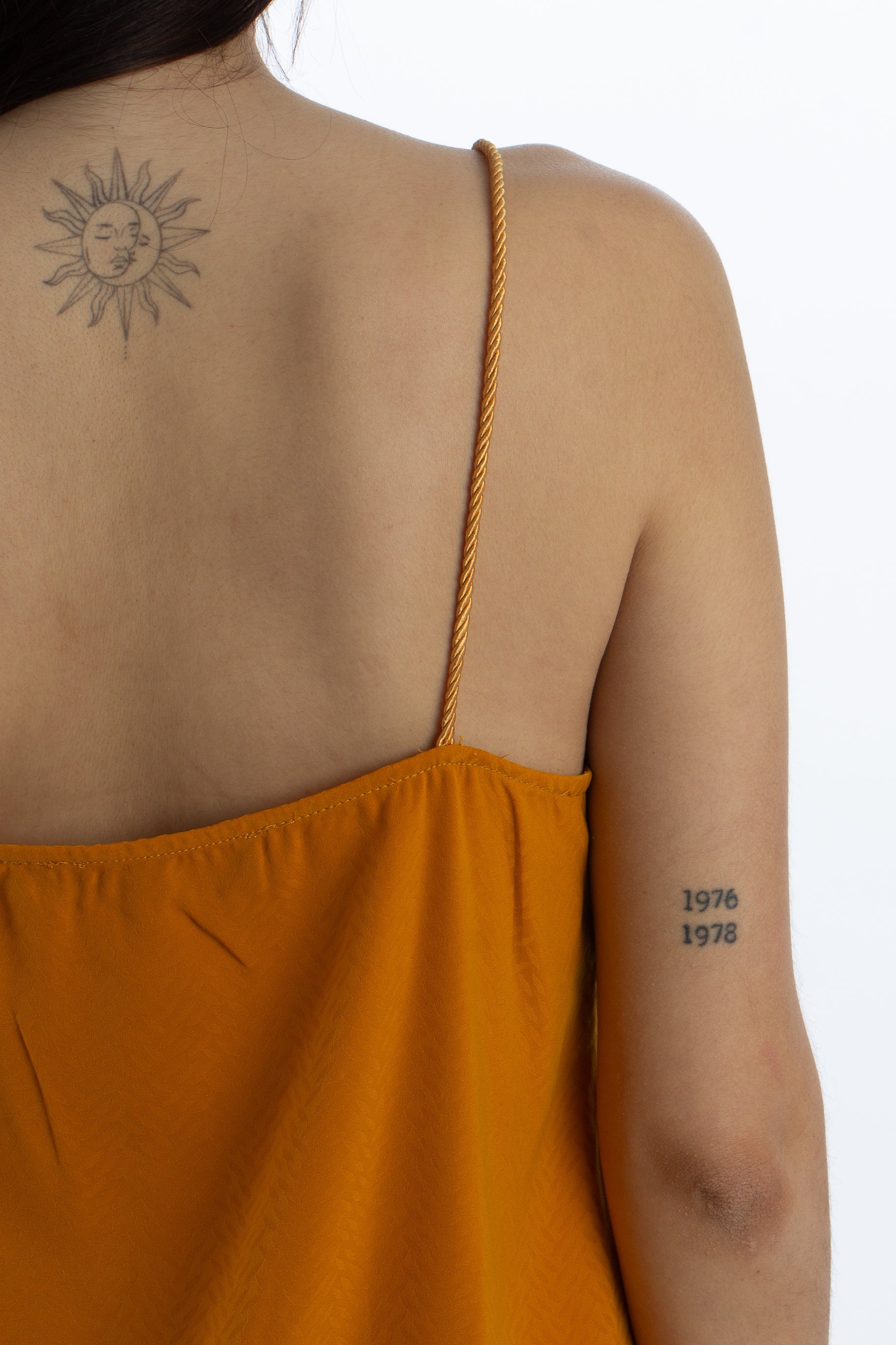 House of Harlow, Talla S
