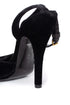 Gucci, talla 8.5.