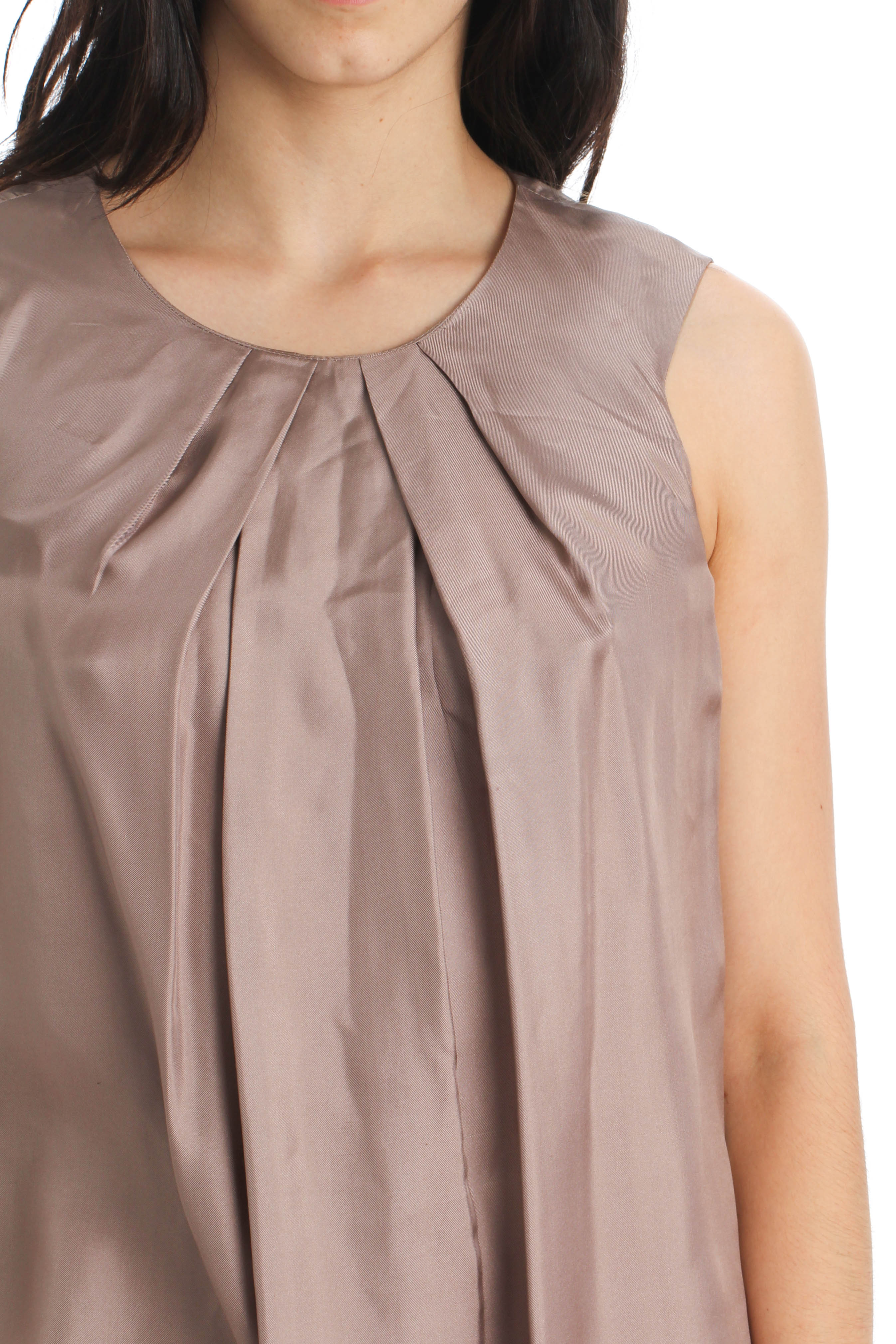Tara Jarmon, Talla S