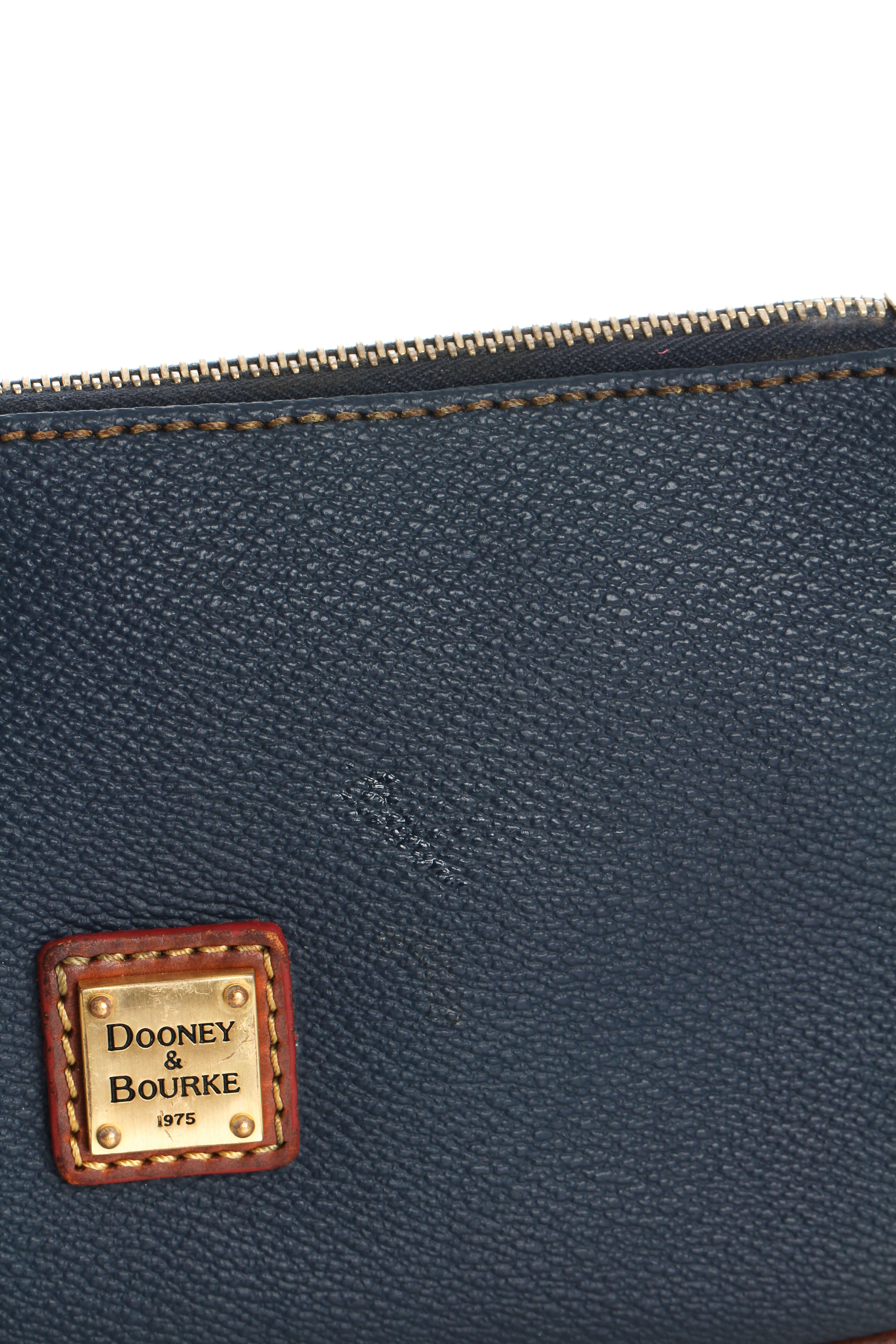 Dooney & Bourke