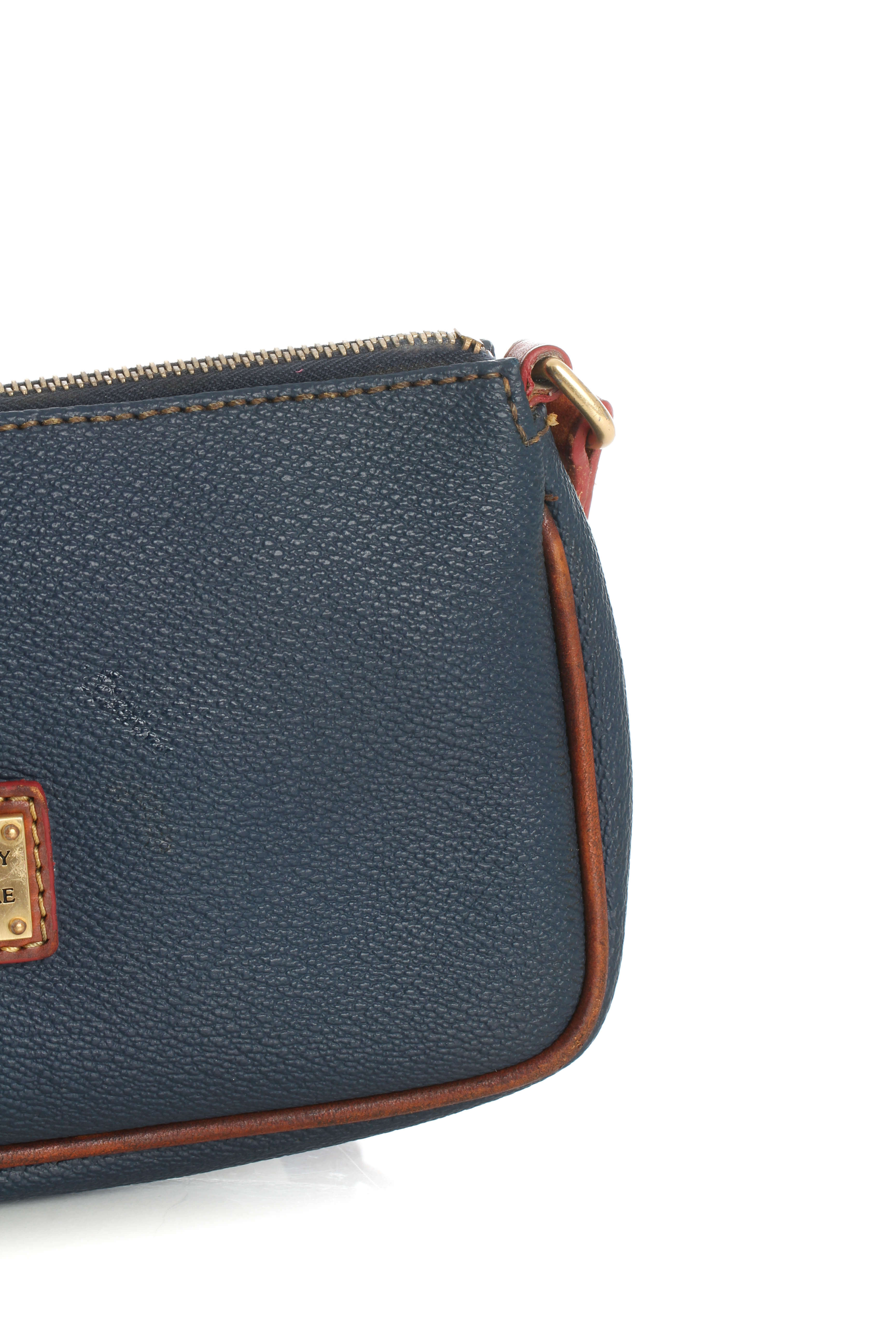 Dooney & Bourke