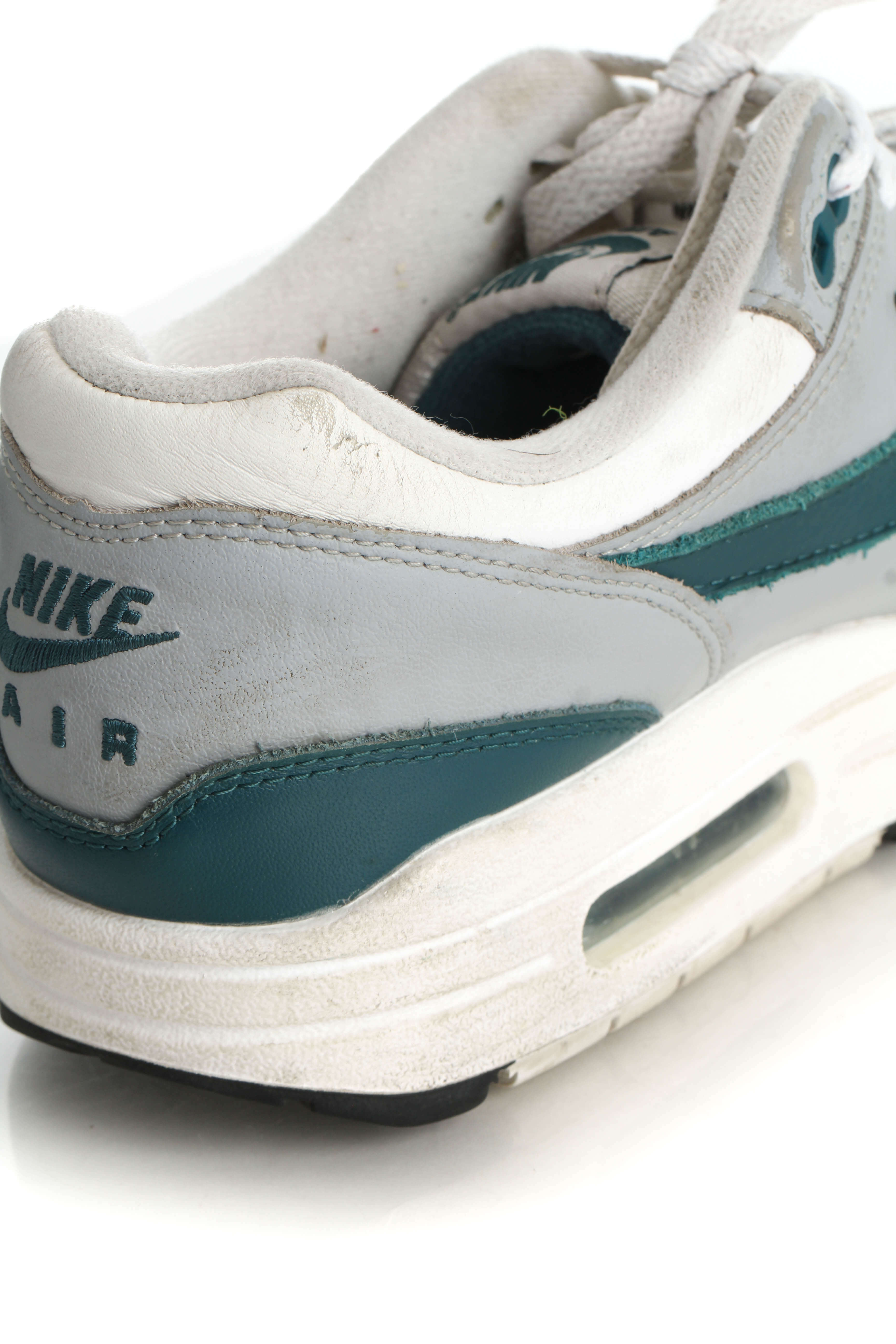 Nike, 8 USA