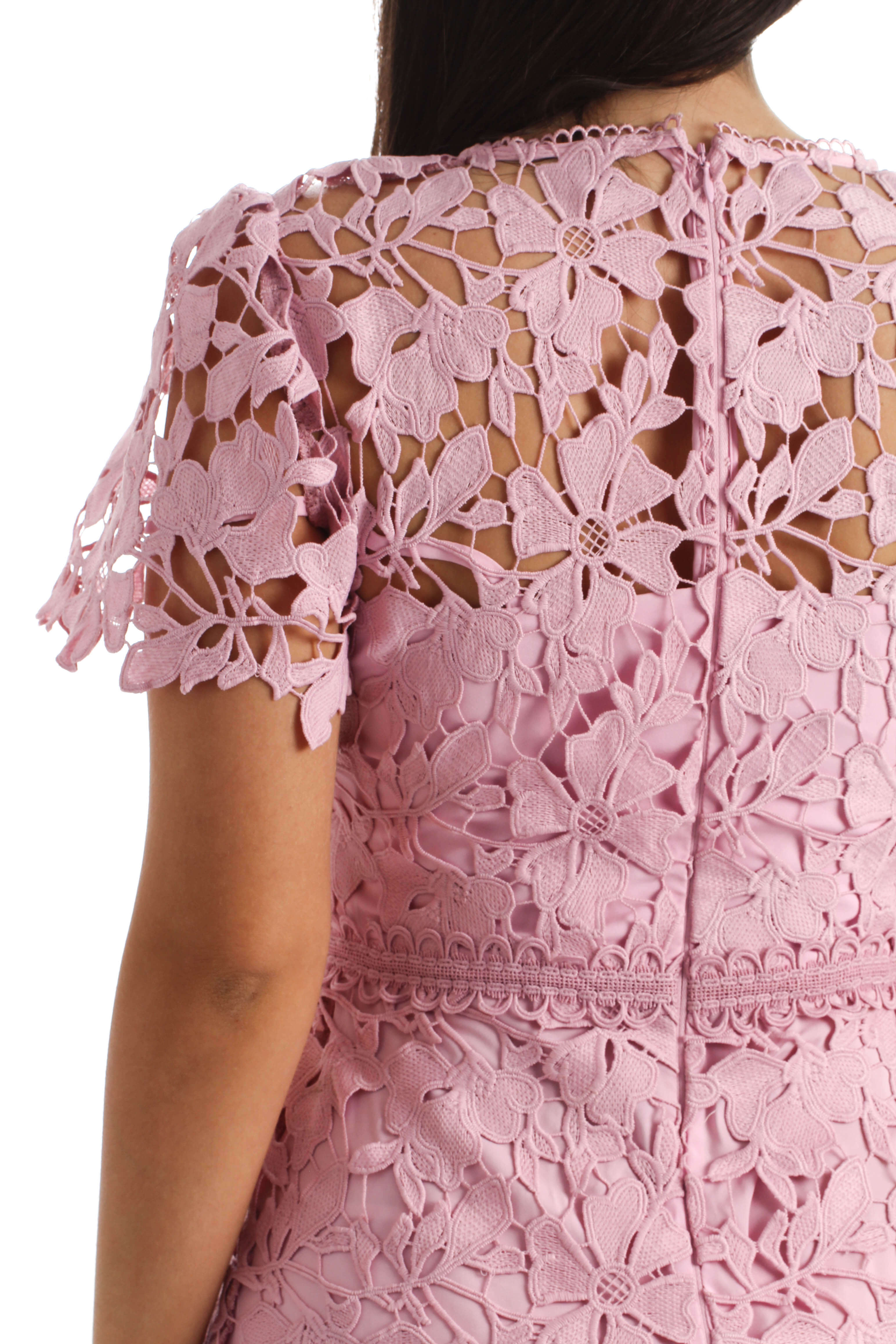 Shoshanna, Talla 2