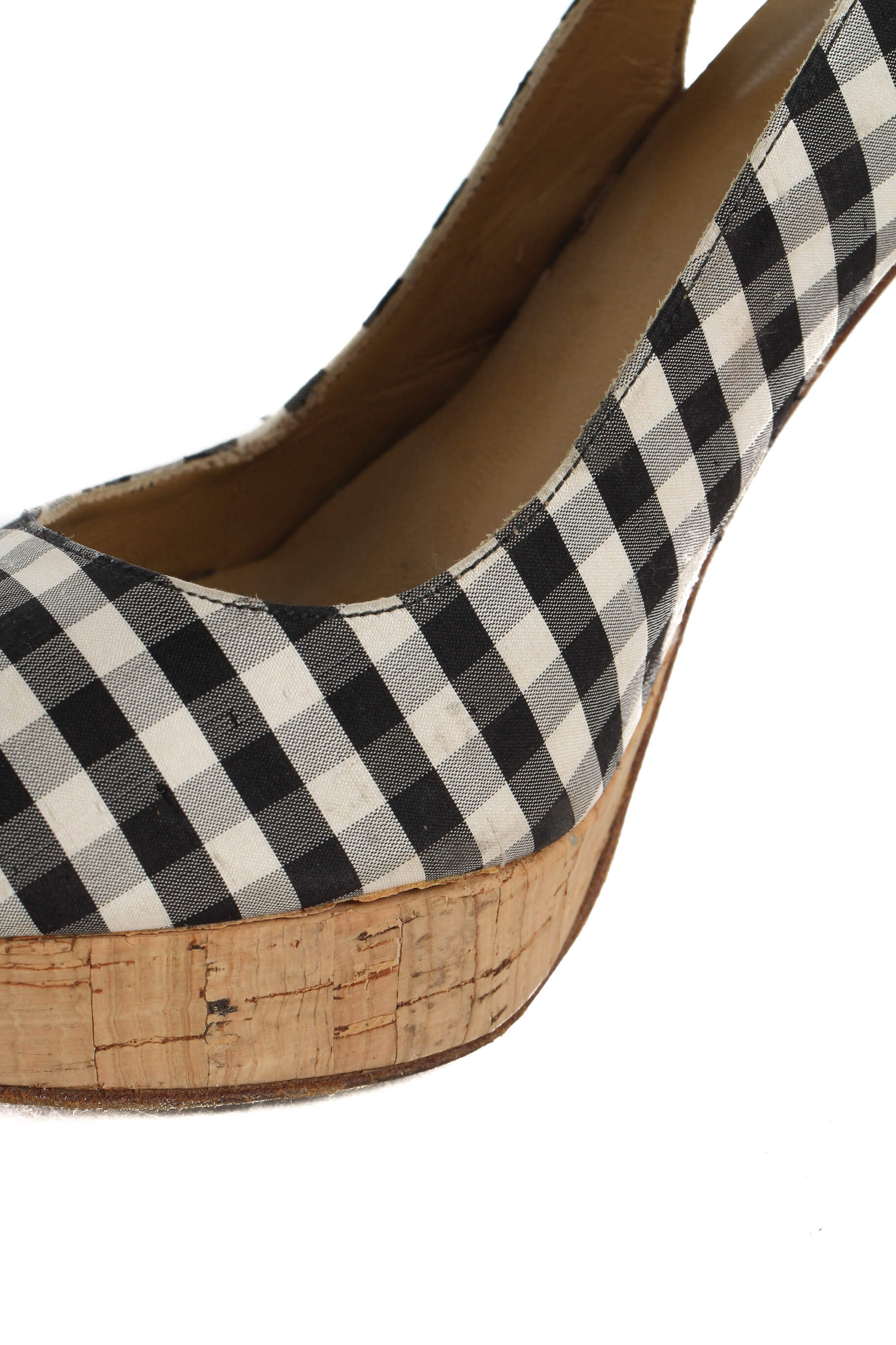 Stuart Weitzman, 7 USA