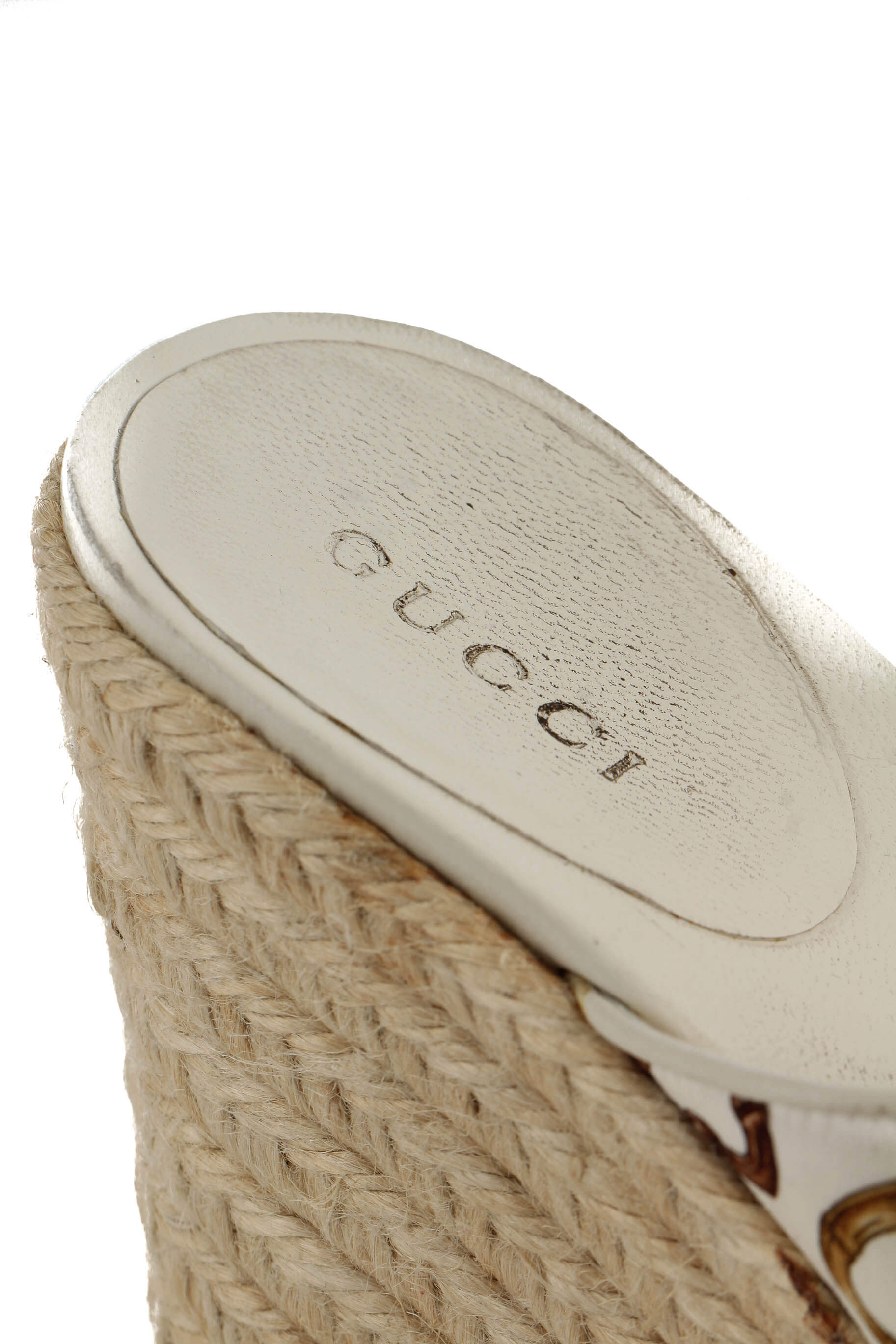 Gucci, 7 USA