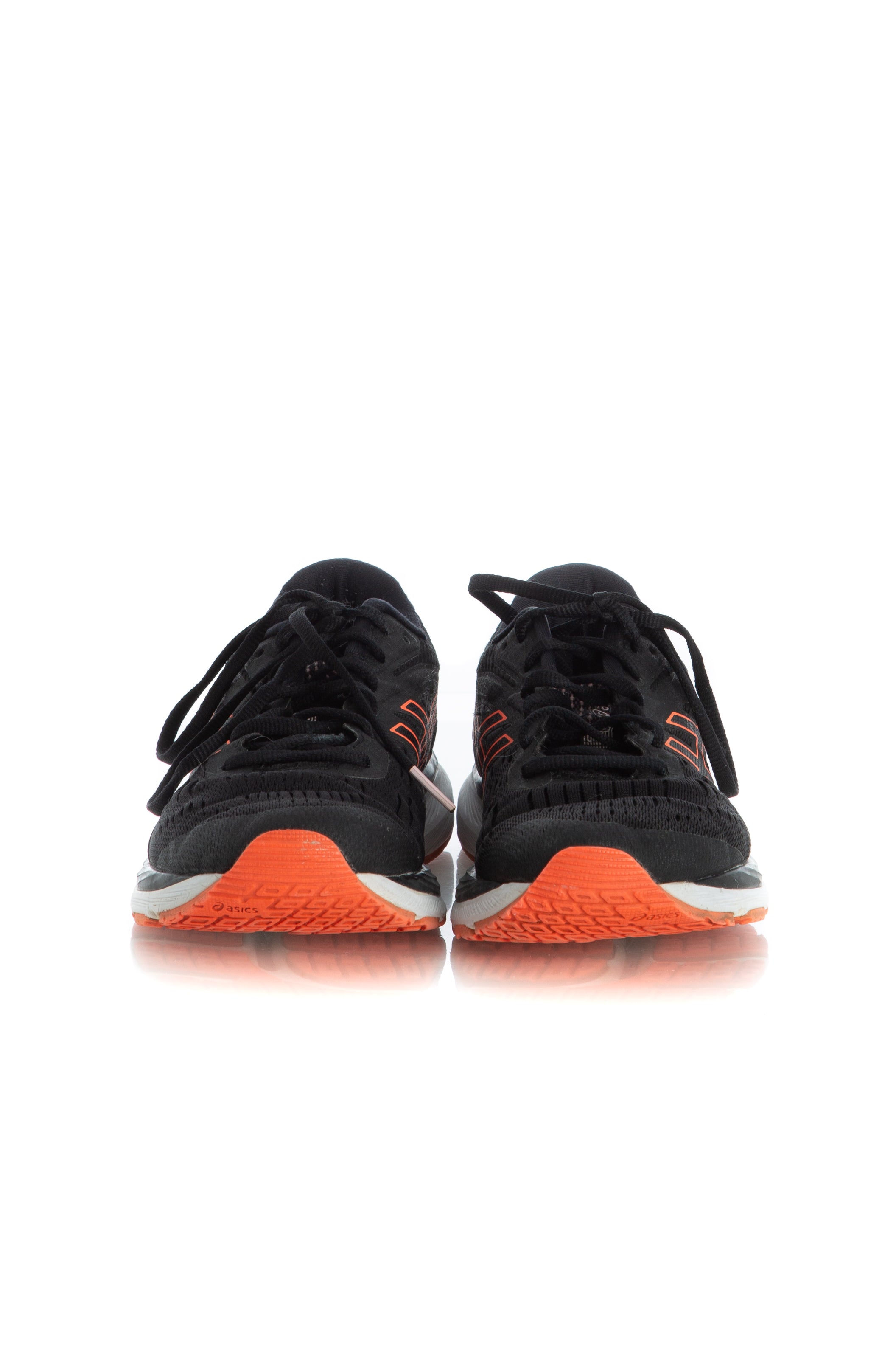 ASICS, 7 USA