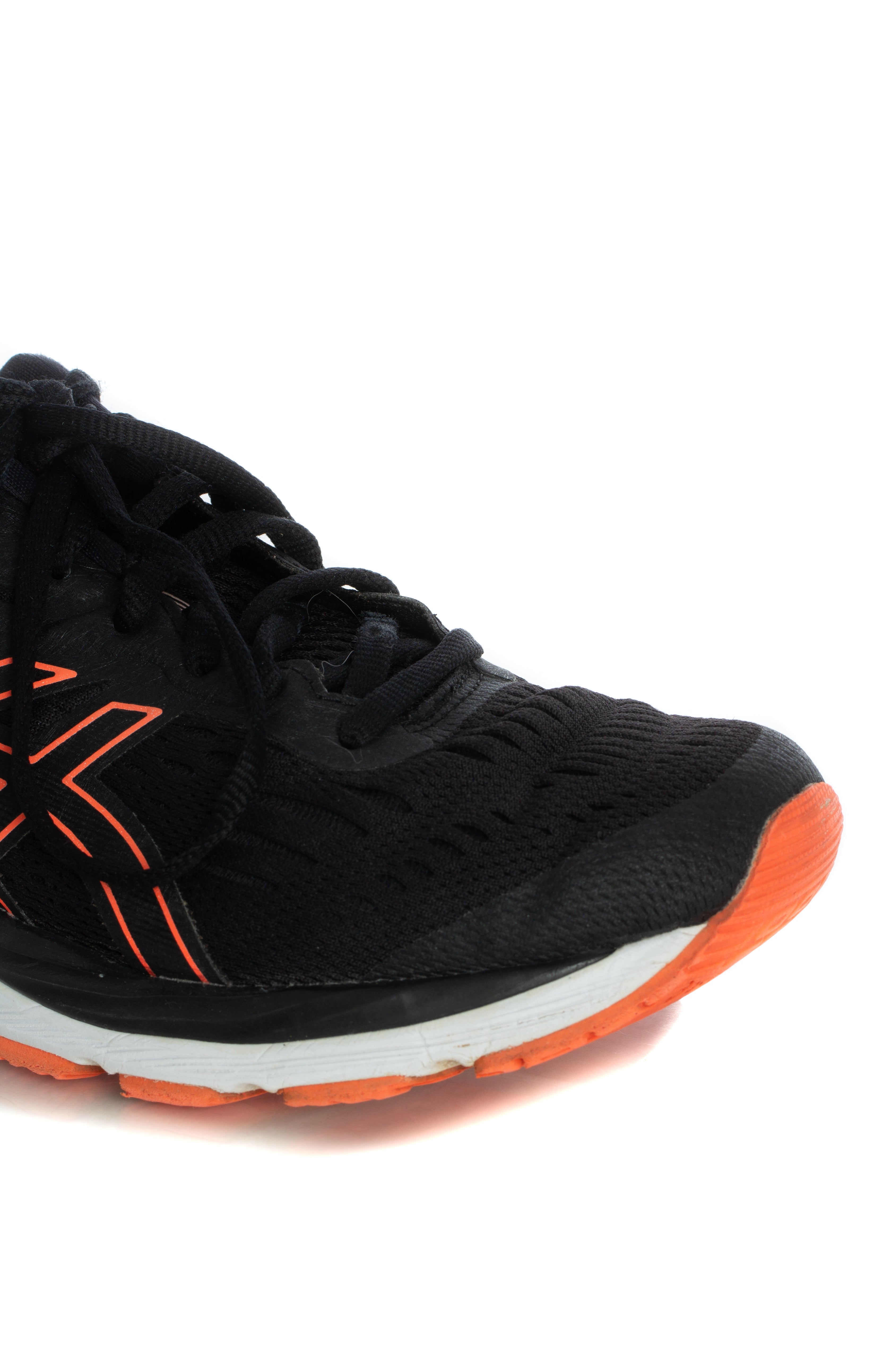 ASICS, 7 USA