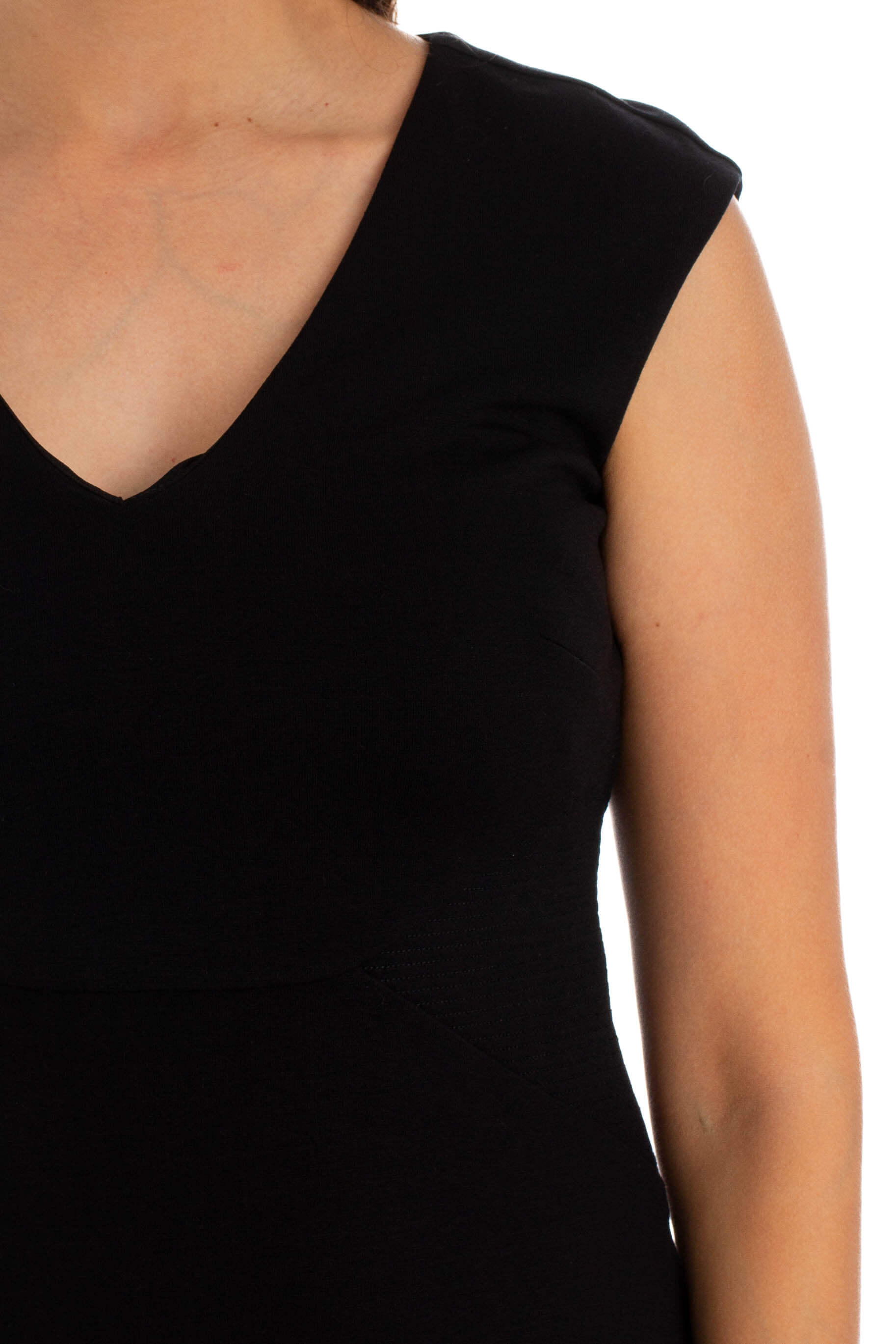 Ann Taylor, Talla 2