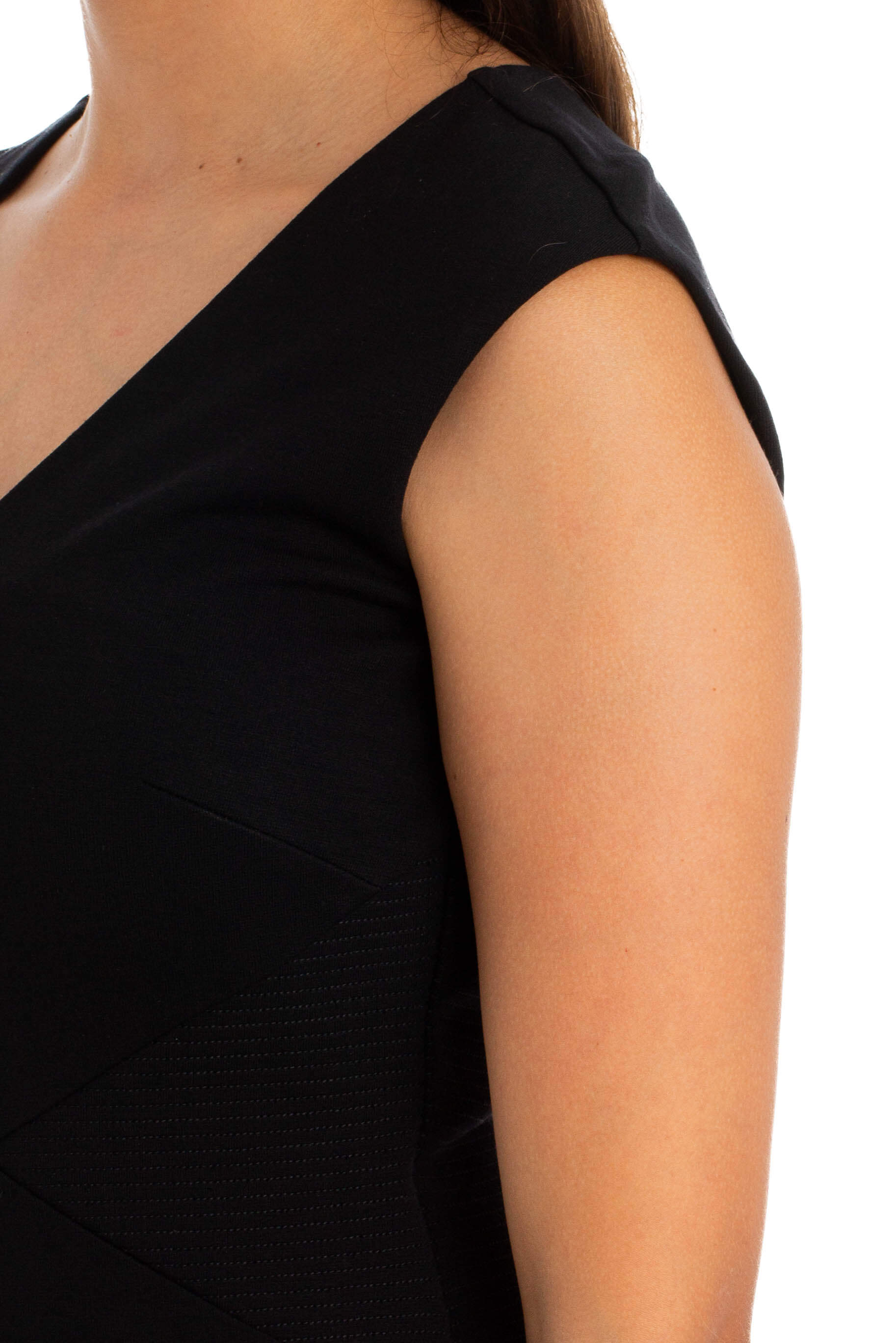 Ann Taylor, Talla 2
