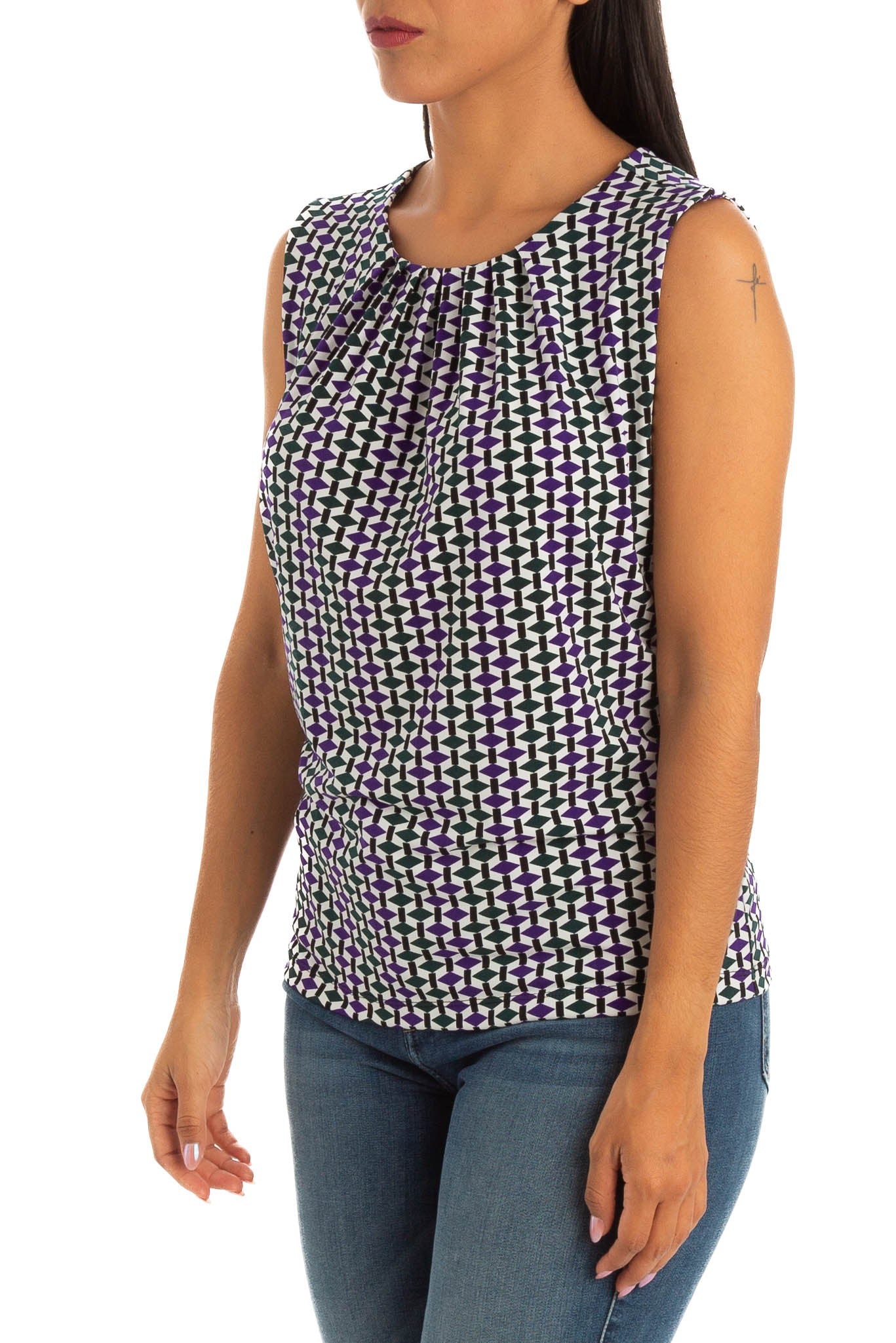 Calvin Klein, Talla S