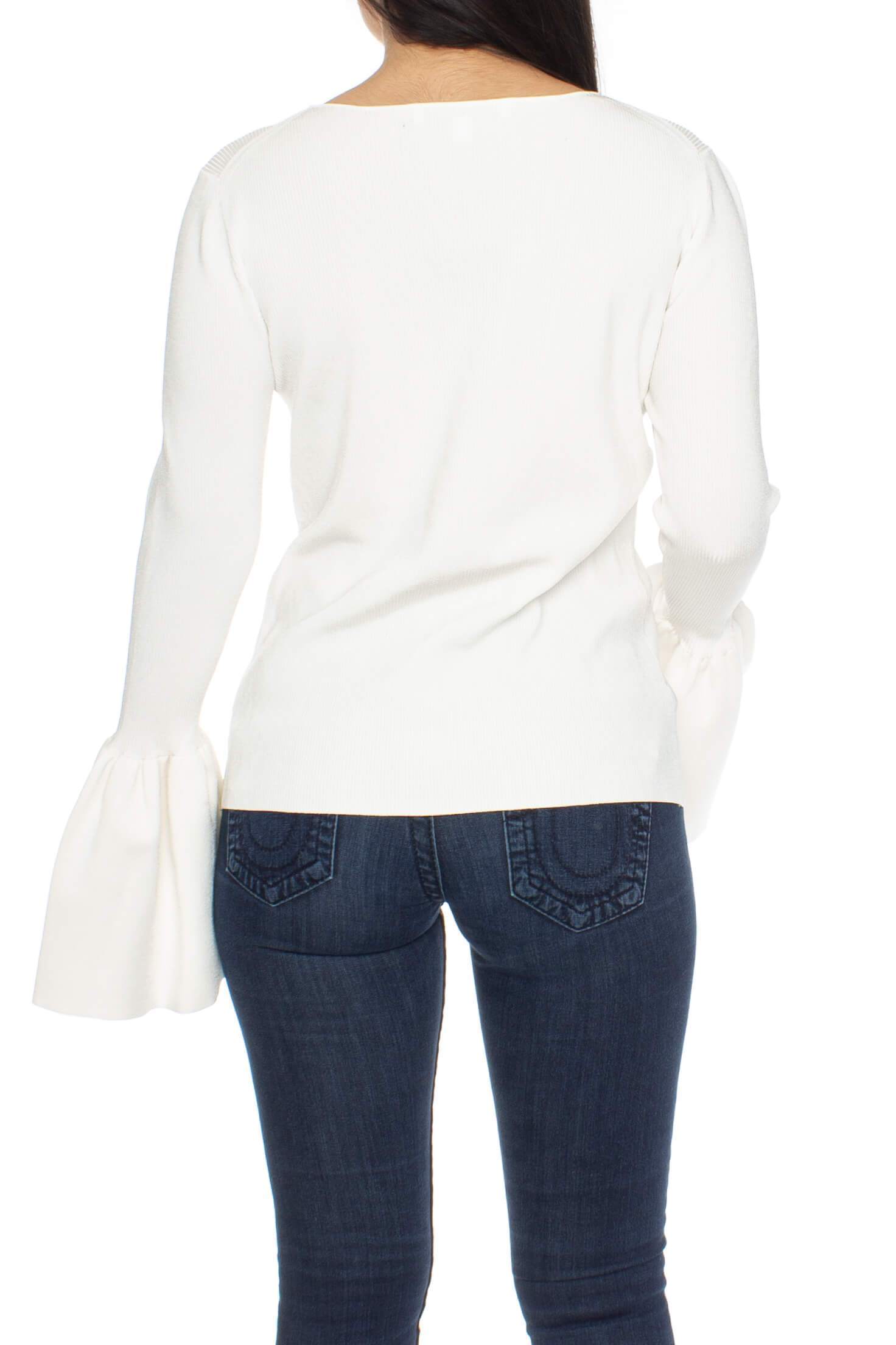 Elizabeth and James, Talla L