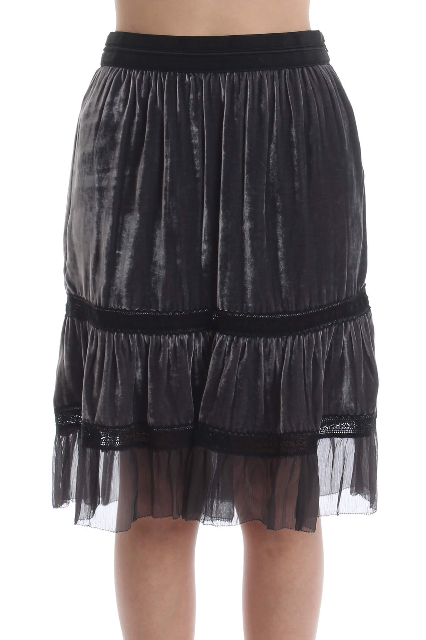 Elie Tahari, Talla S