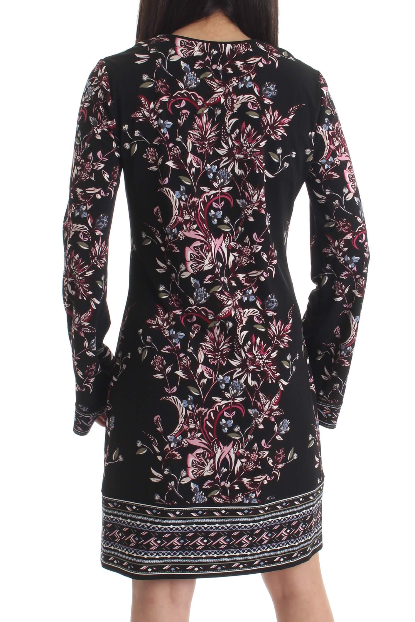 White House Black Market, Talla XS