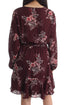 White House Black Market, Talla 4