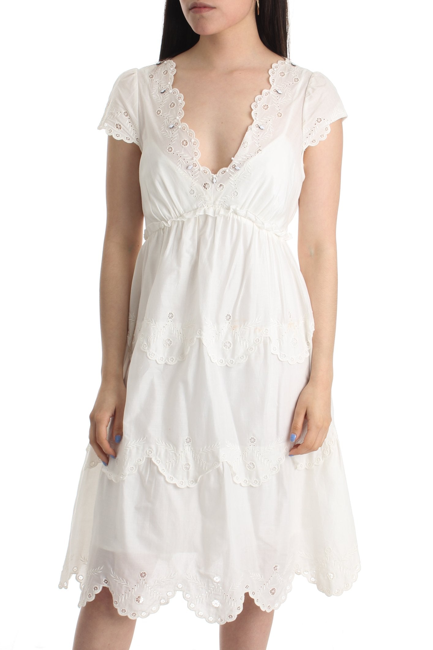 BCBG Maxazria, Talla 4