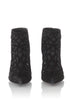 Stuart Weitzman, 7 USA